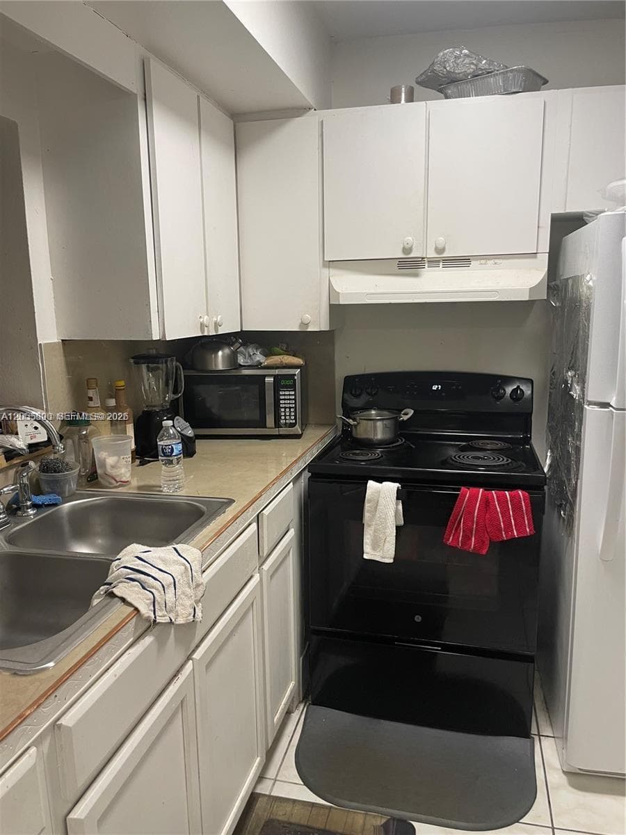 3610 NW 21st St # 311, Lauderdale Lakes, FL 33311 photo 4