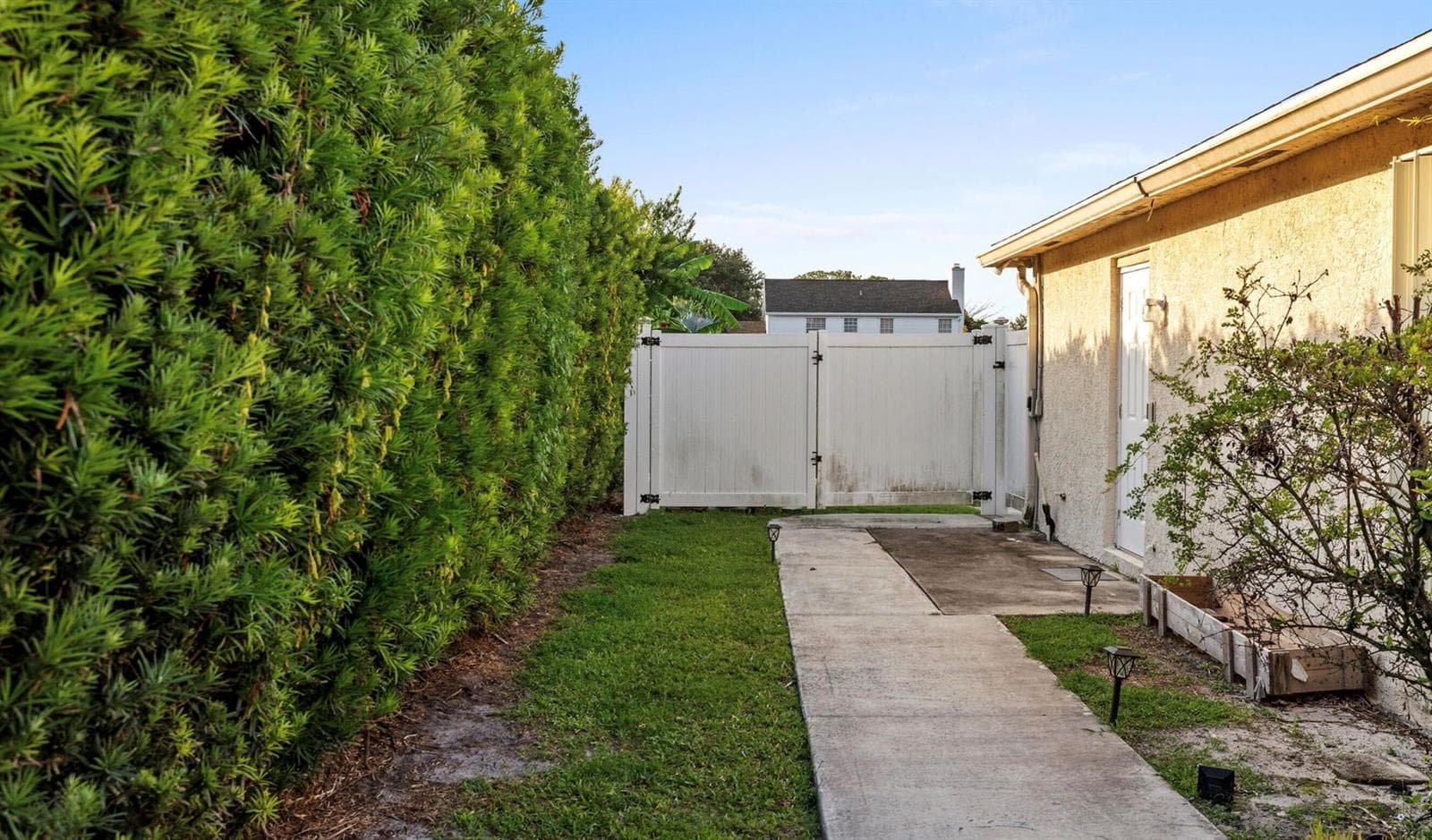141 NE NARANJA, Port St. Lucie, FL 34983 photo 3