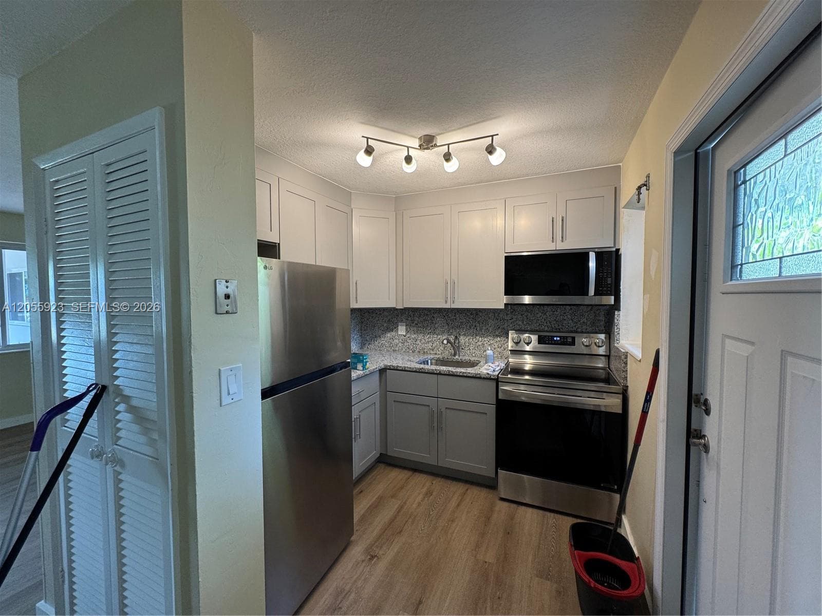 707 S 19th Ave # 1, Hollywood, FL 33020 photo 3
