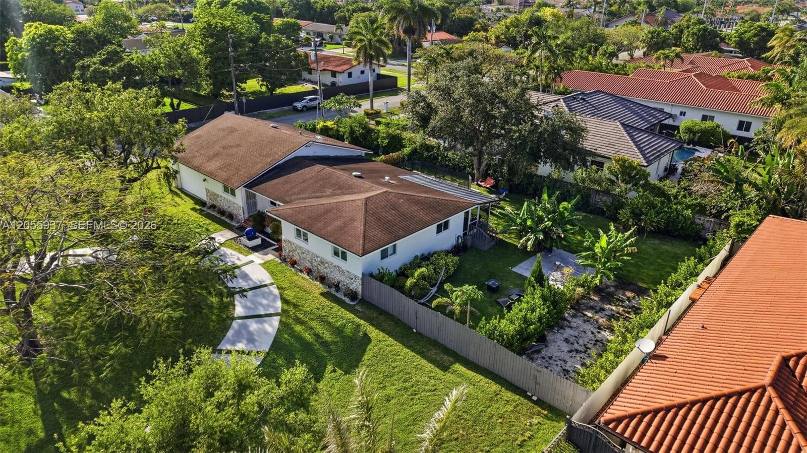 10795 SW 34th St, Miami, FL 33165 photo 4