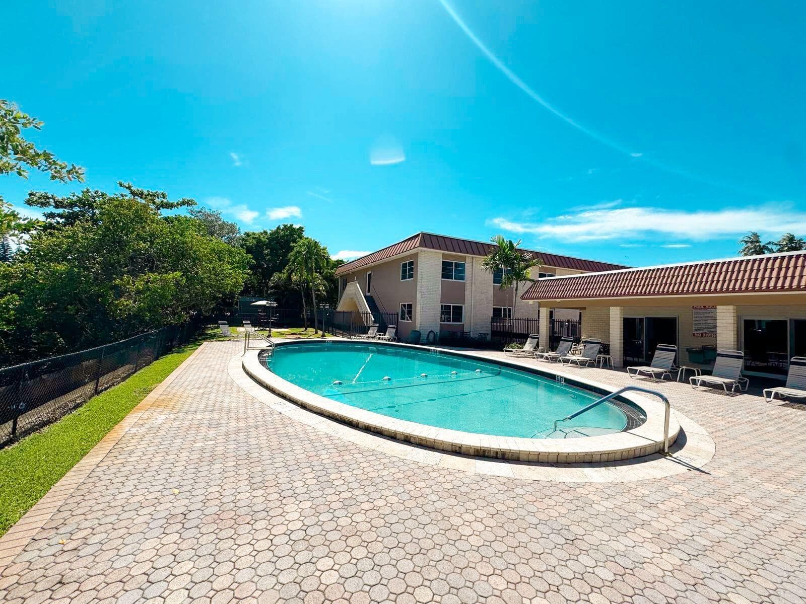 124 NE 19th Court # B102, Wilton Manors, FL 33305 photo 2