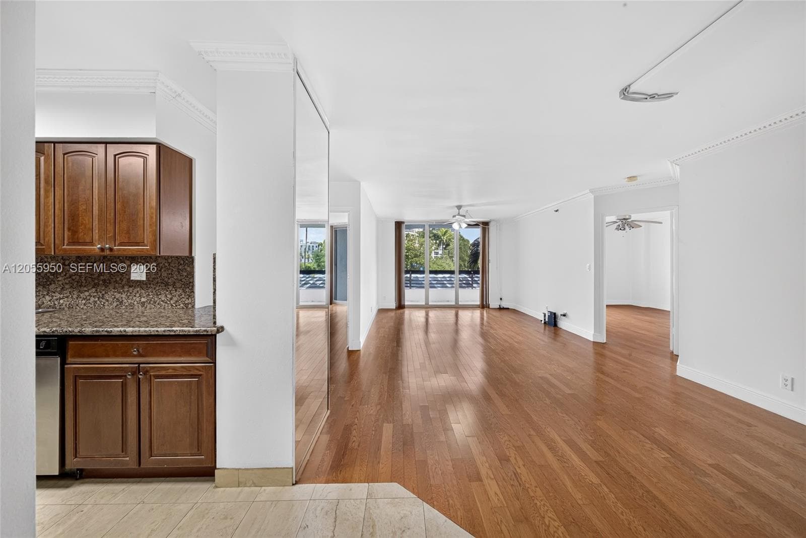 3600 Mystic Pointe Dr # 310, Aventura, FL 33180 photo 2