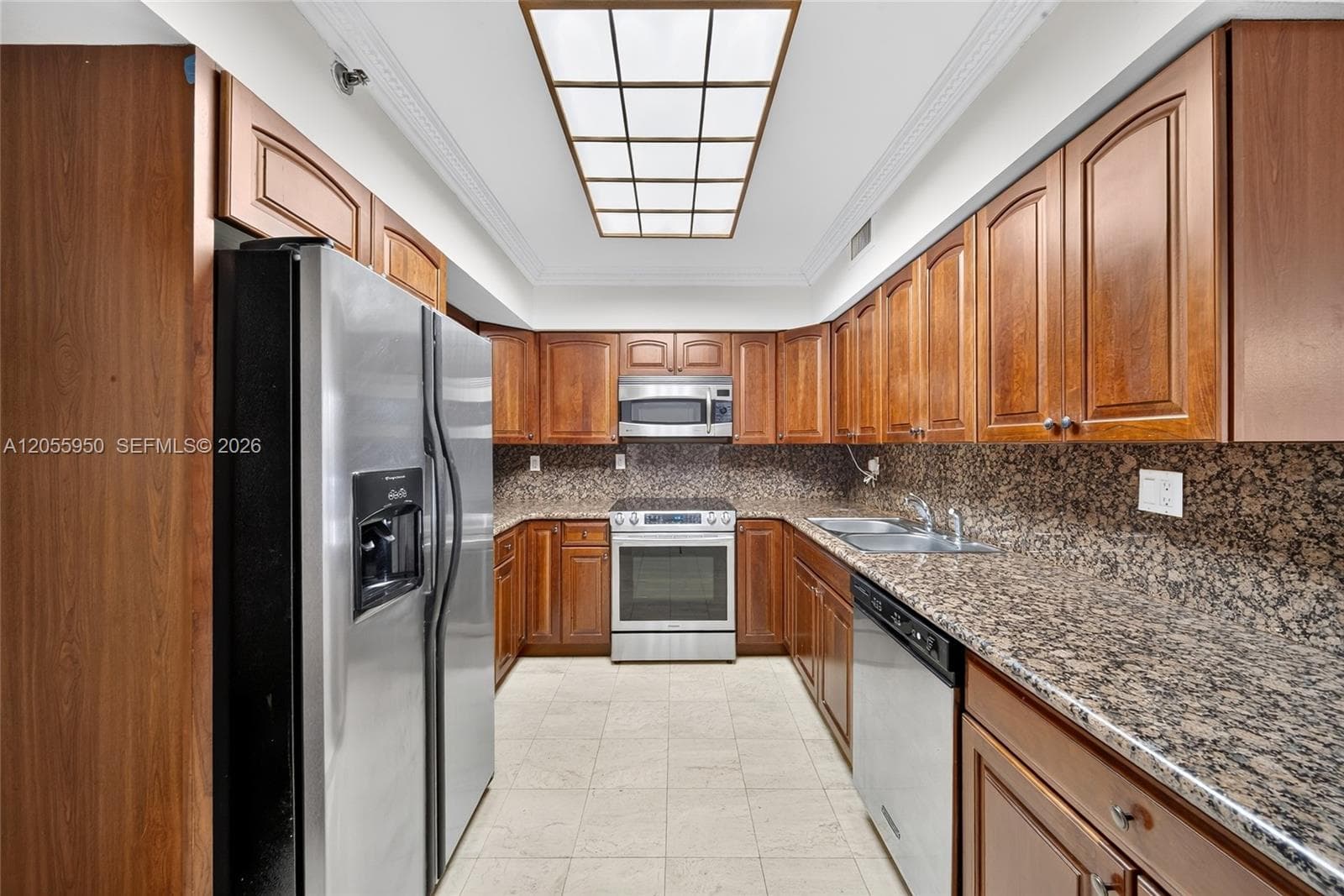 3600 Mystic Pointe Dr # 310, Aventura, FL 33180 photo 3