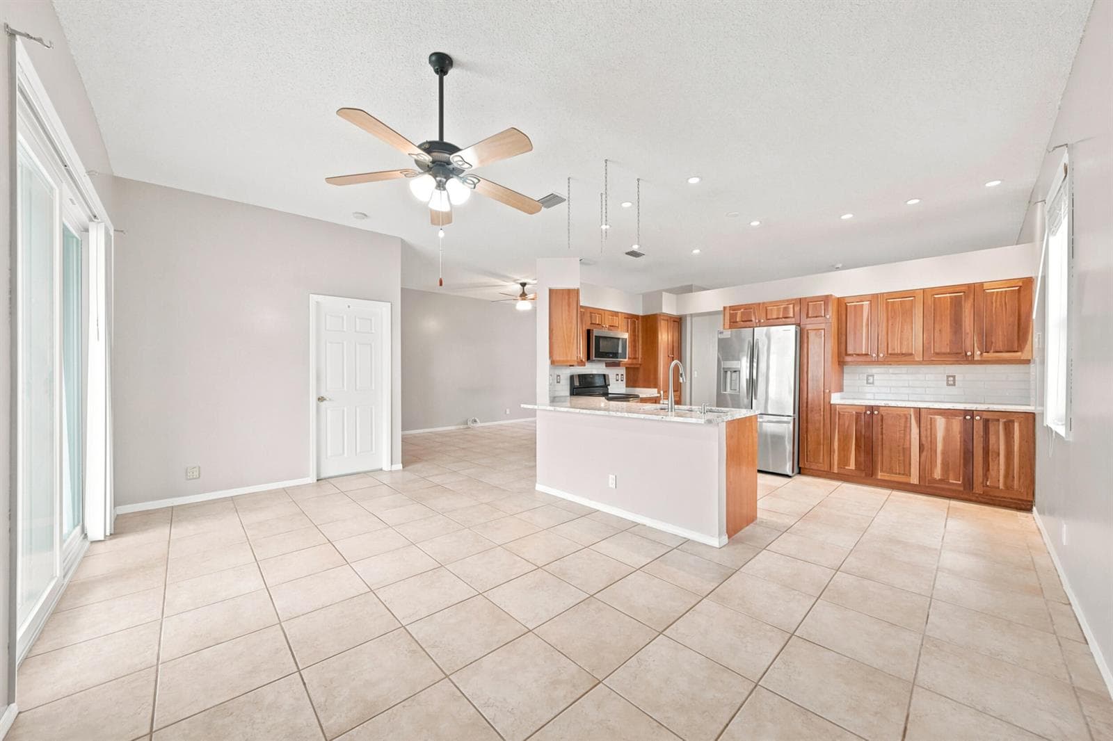 16208 OPAL CREEK Drive, Weston, FL 33331 photo 3