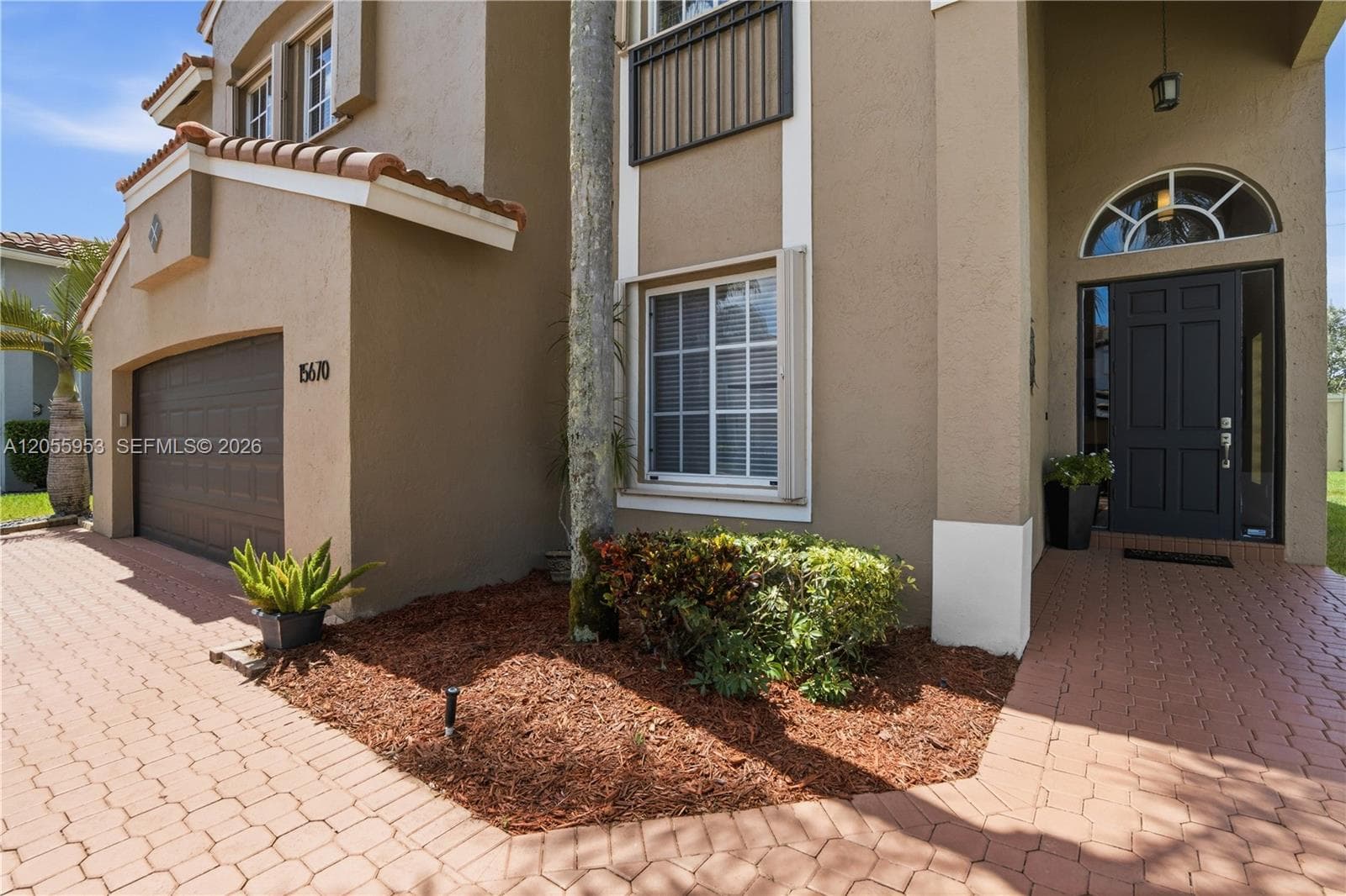 15670 SW 16th Ct, Pembroke Pines, FL 33027 photo 4