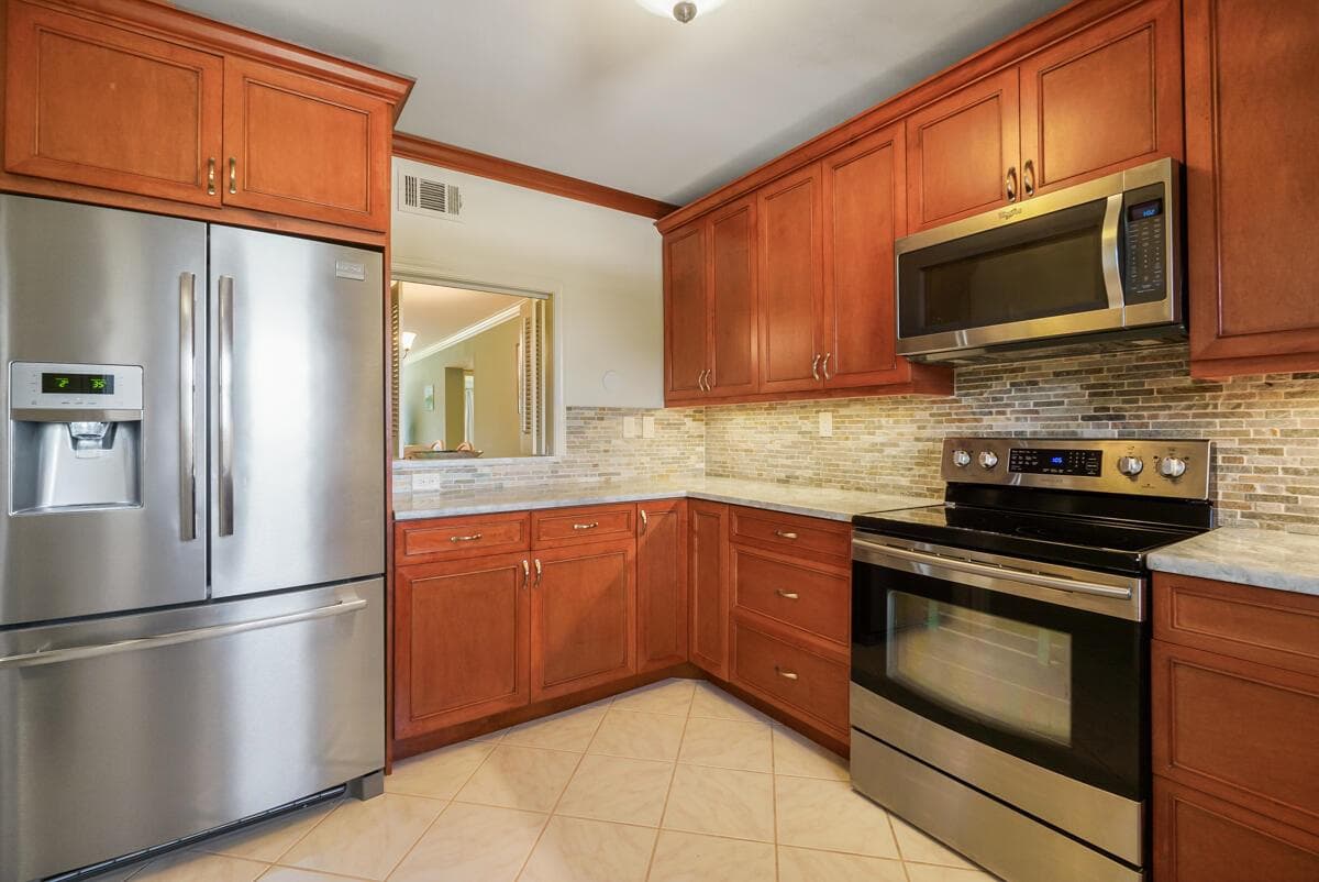 300 N Hwy A1A # F-306, Jupiter, FL 33477 photo 2