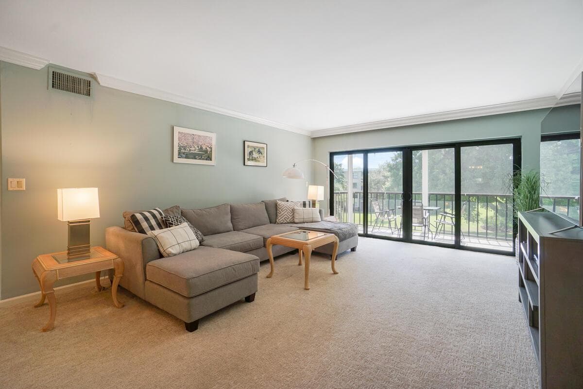 300 N Hwy A1A # F-306, Jupiter, FL 33477 photo 4