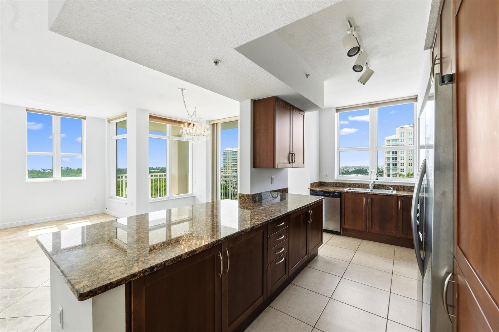 450 N FEDERAL Highway # 911, Boynton Beach, FL 33435 photo 4