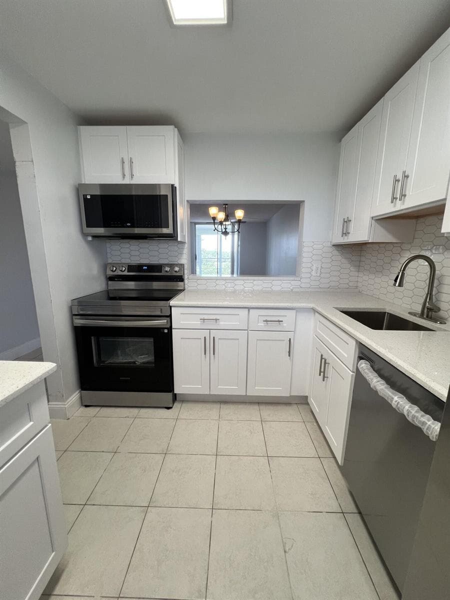 5961 NW 2nd Avenue # 506, Boca Raton, FL 33487 photo 2