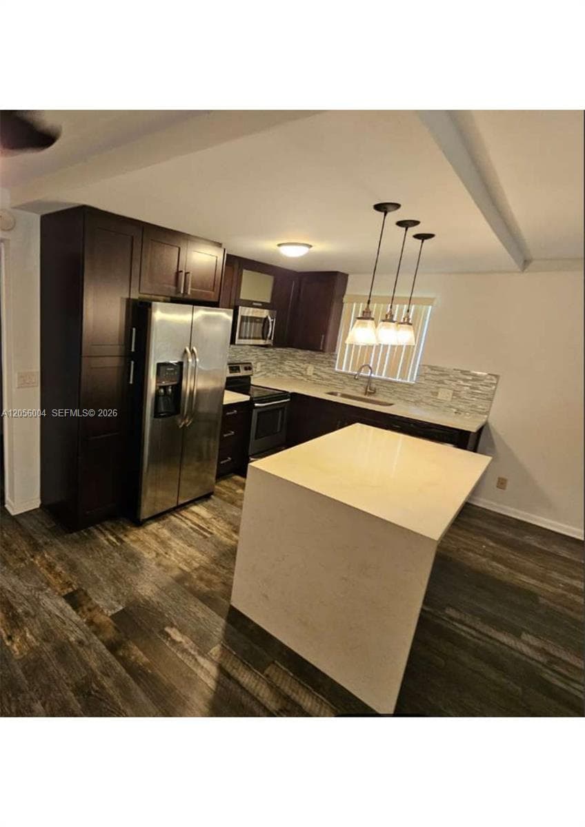 8 Farnham A # 8, Deerfield Beach, FL 33442