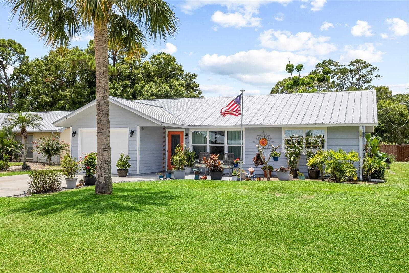 215 19th Avenue, Vero Beach, FL 32962 photo 2