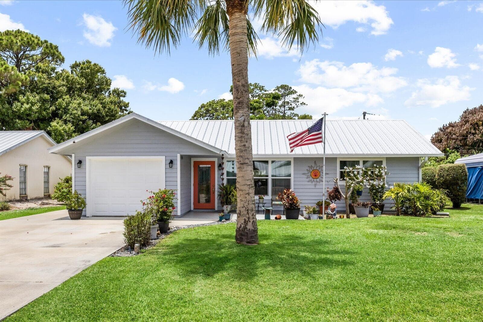 215 19th Avenue, Vero Beach, FL 32962