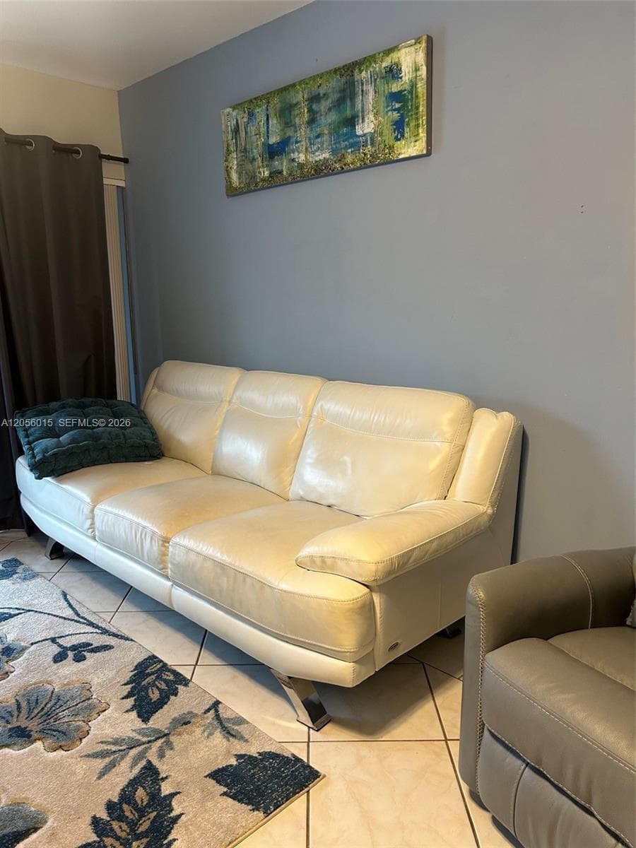 5921 Washington St # 128, Hollywood, FL 33023 photo 3