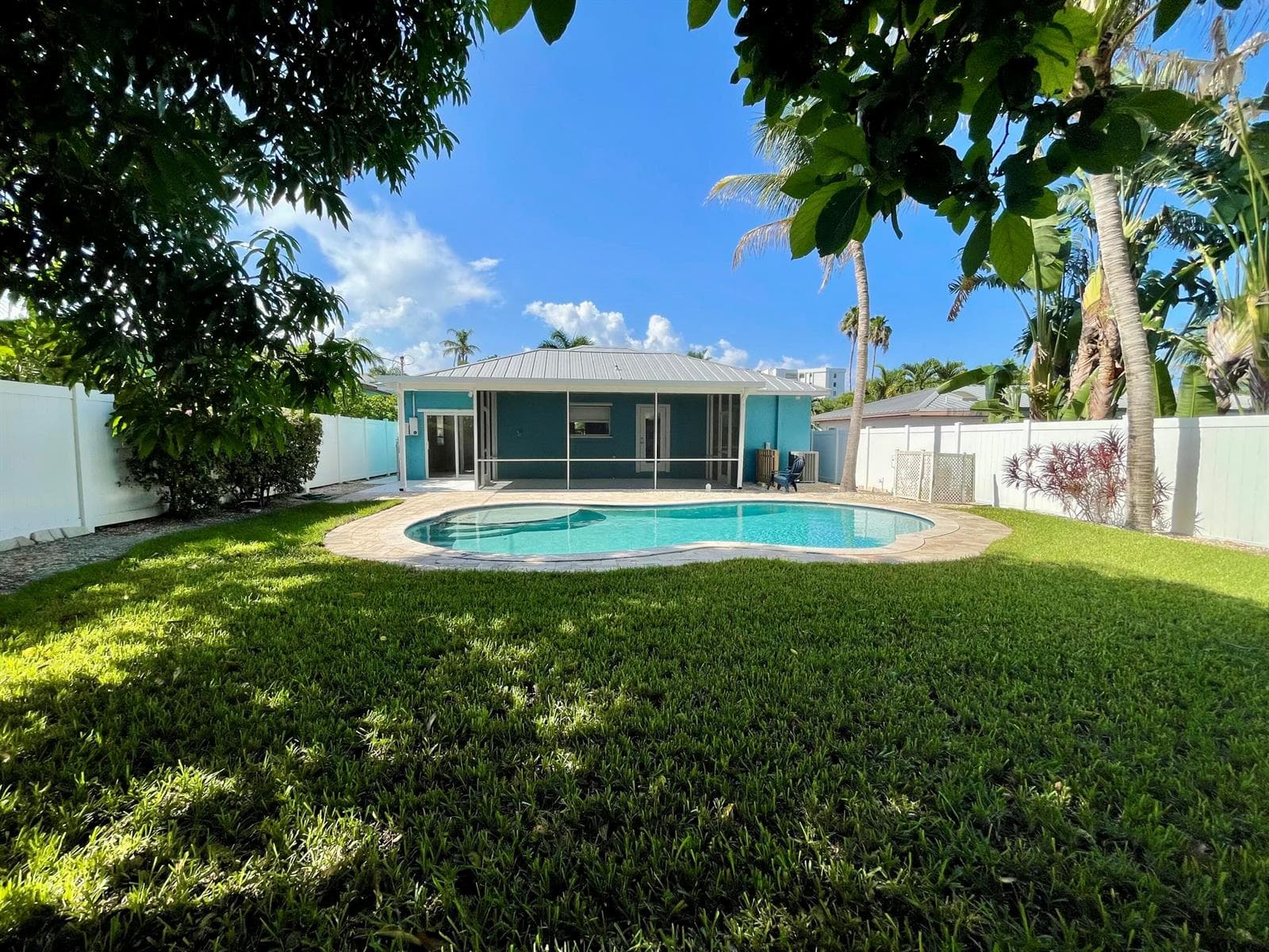 3458 Canal Court, Jupiter, FL 33469 photo 3
