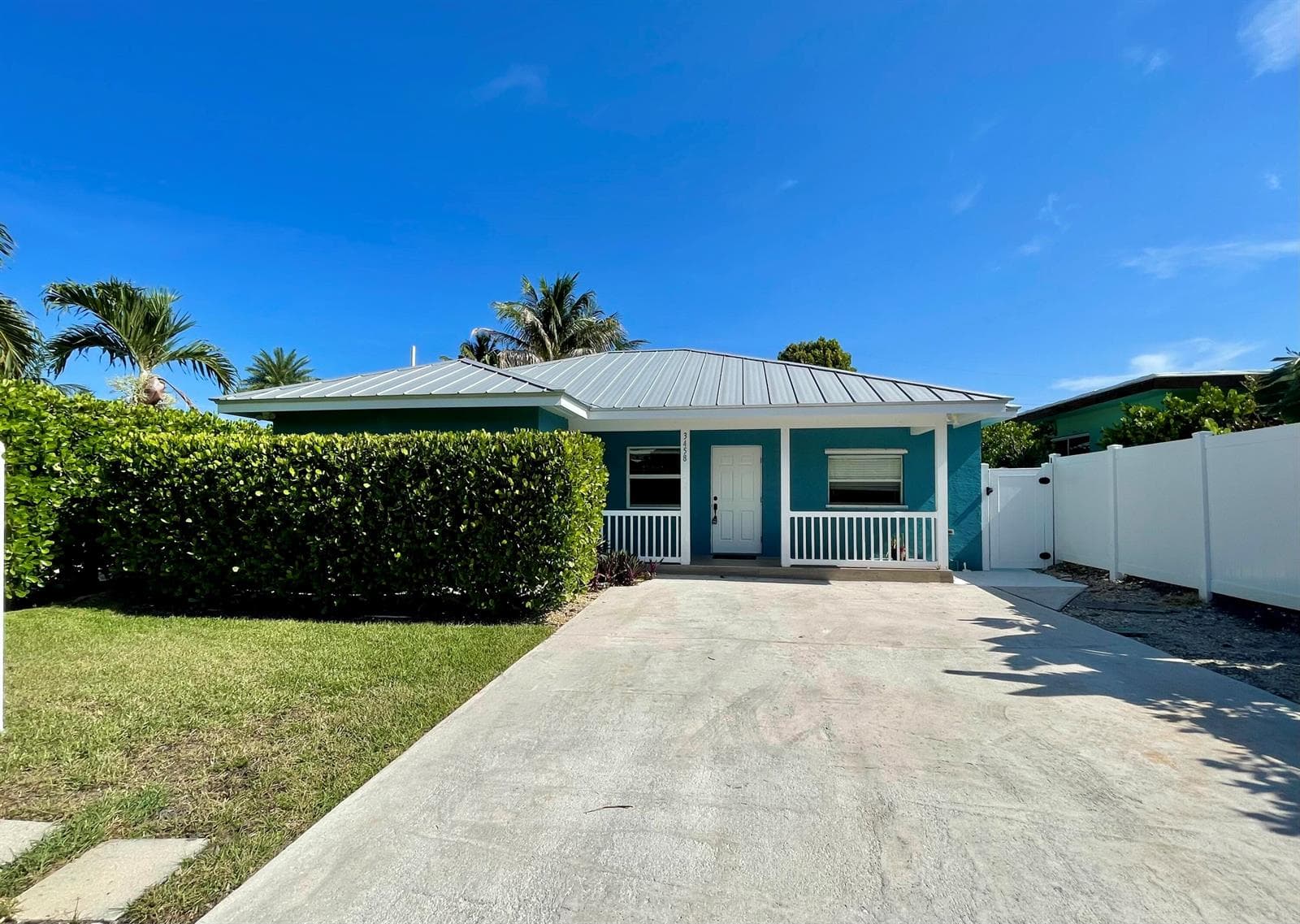 3458 Canal Court, Jupiter, FL 33469