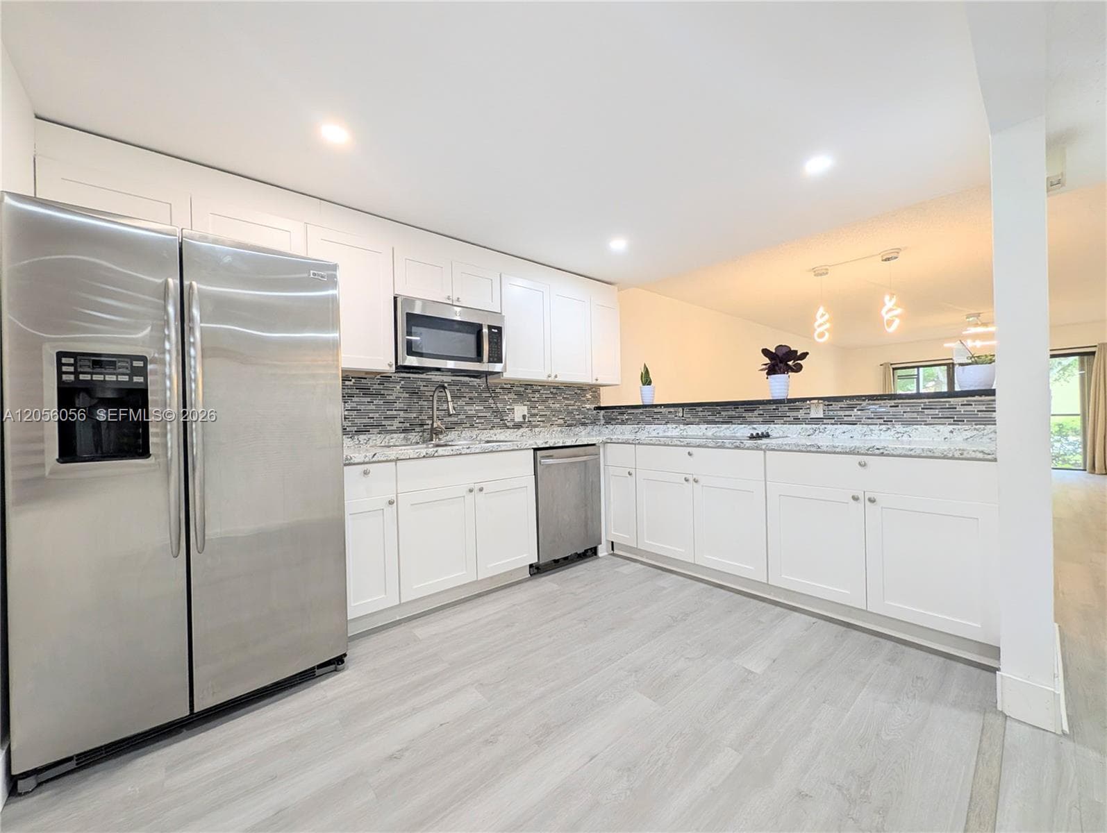 310 Lakeview Dr # 105, Weston, FL 33326 photo 5