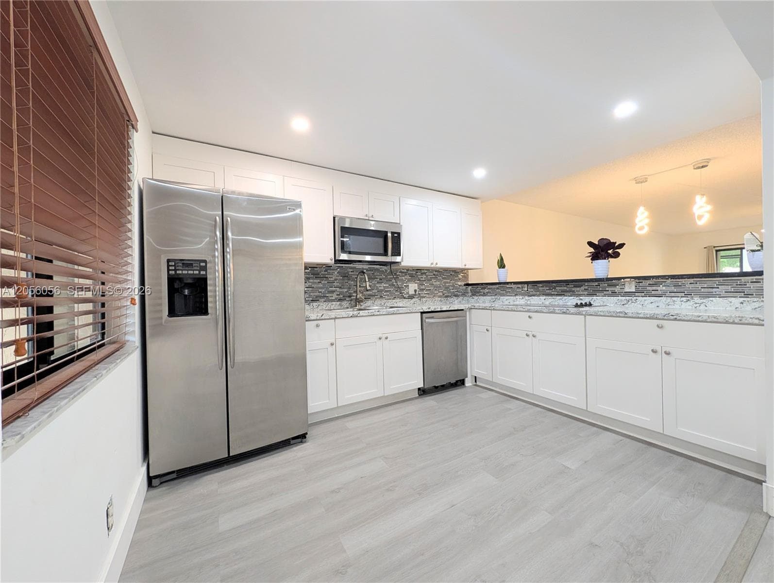 310 Lakeview Dr # 105, Weston, FL 33326 photo 4