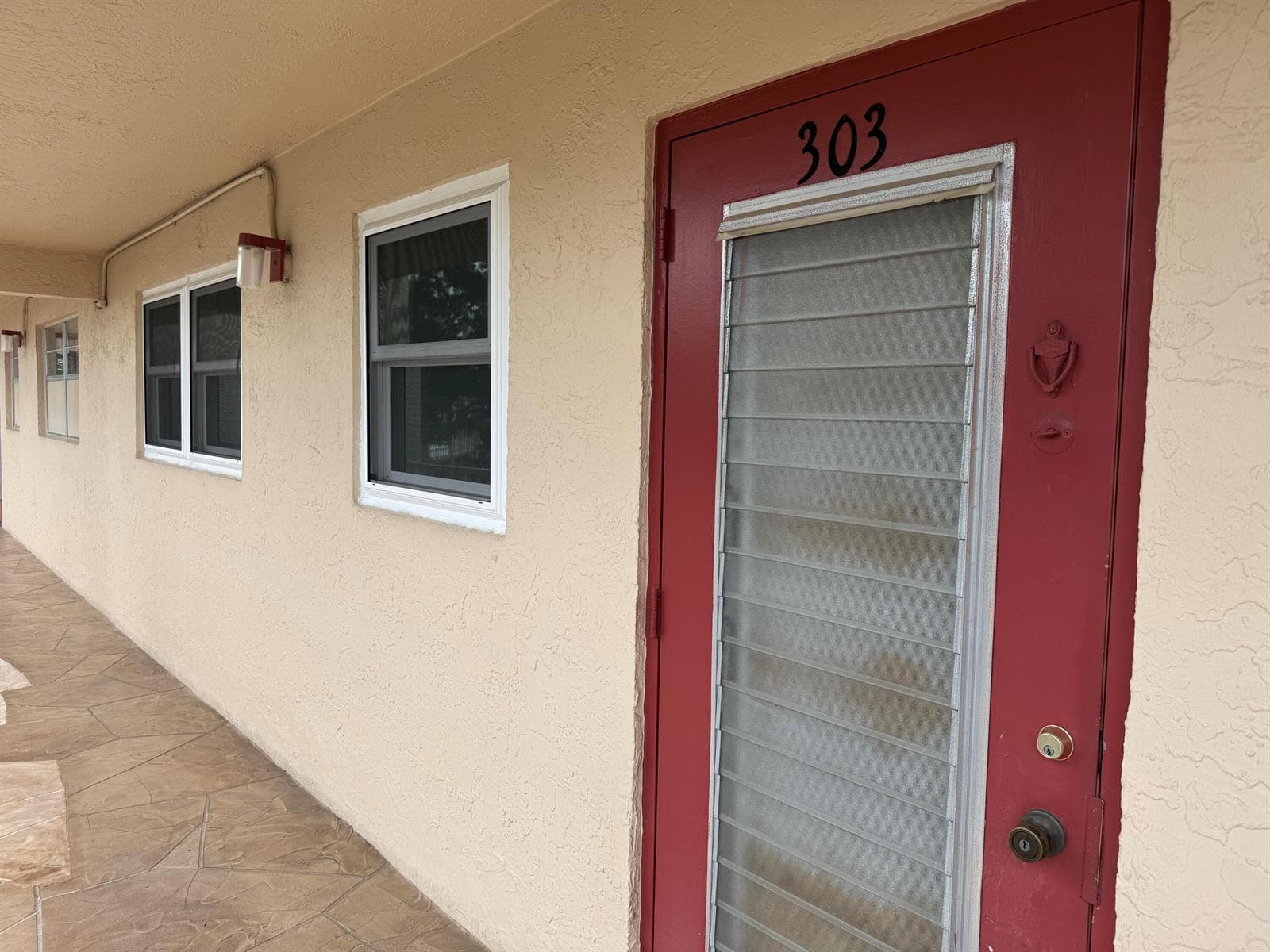 1035 COUNTRY CLUB Drive # 303, Margate, FL 33063 photo 3