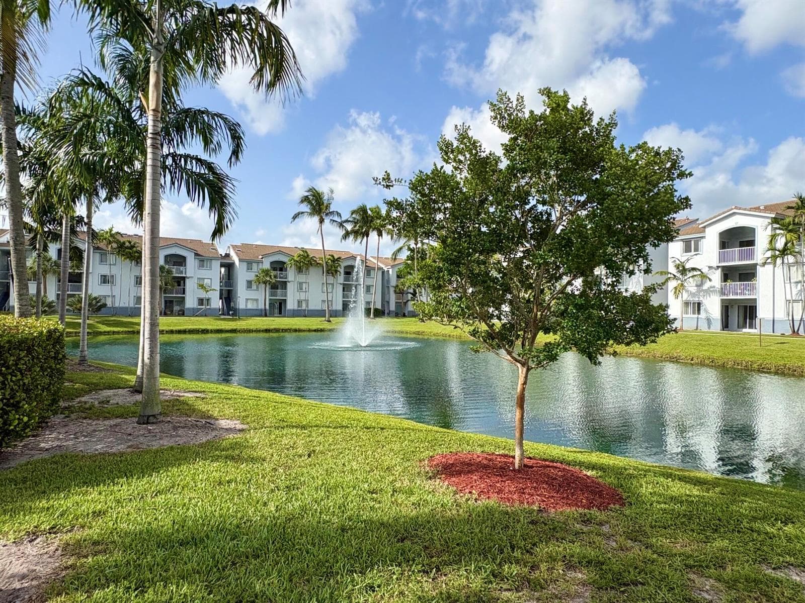 2640 S University Drive S # 127, Davie, FL 33328 photo 3