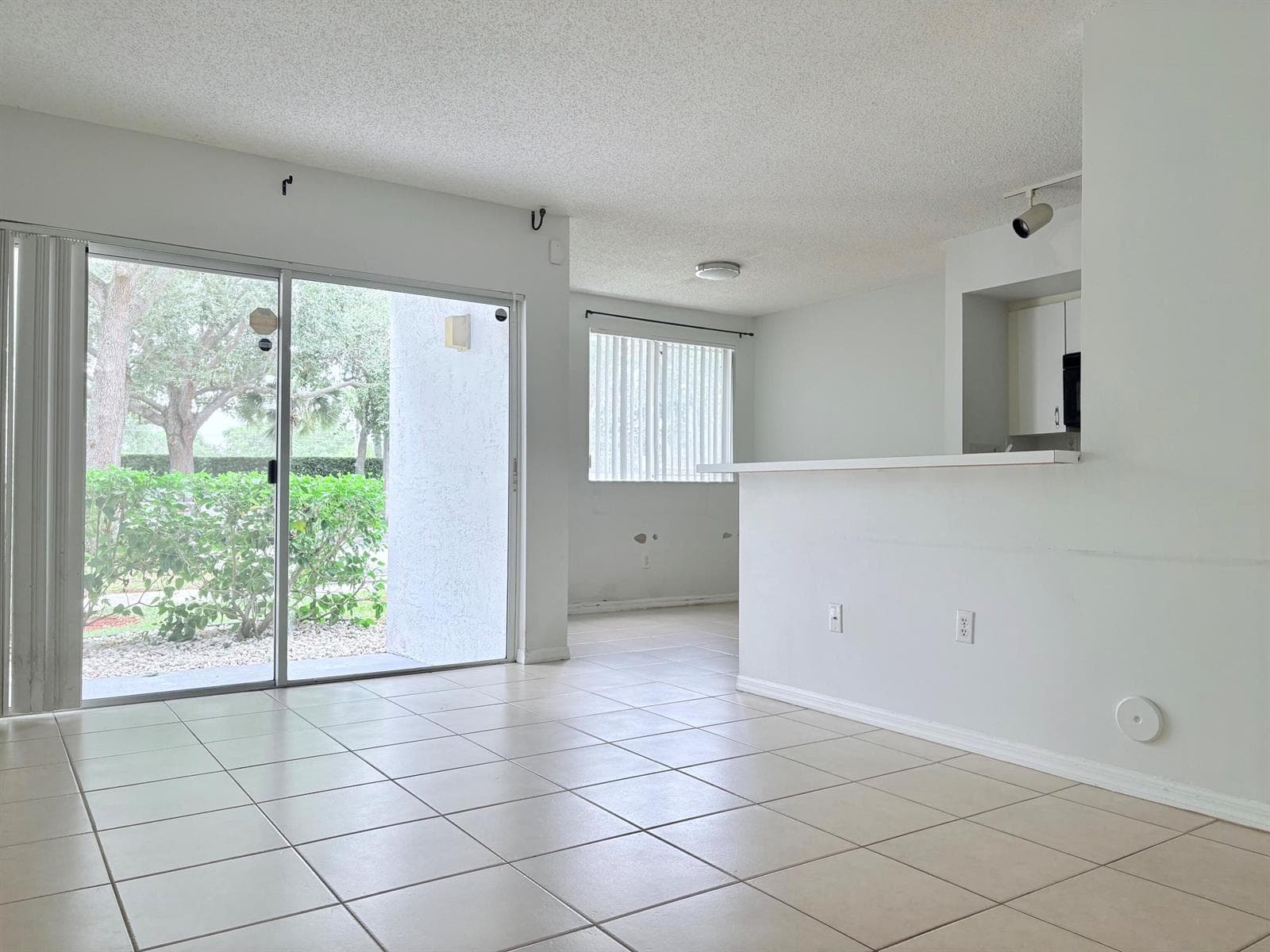 2640 S University Drive S # 127, Davie, FL 33328 photo 4