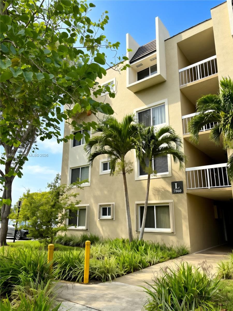 7860 Camino Real # 412, Miami, FL 33143