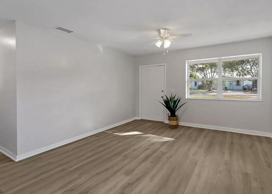 4535 38TH Court, Vero Beach, FL 32967 photo 5