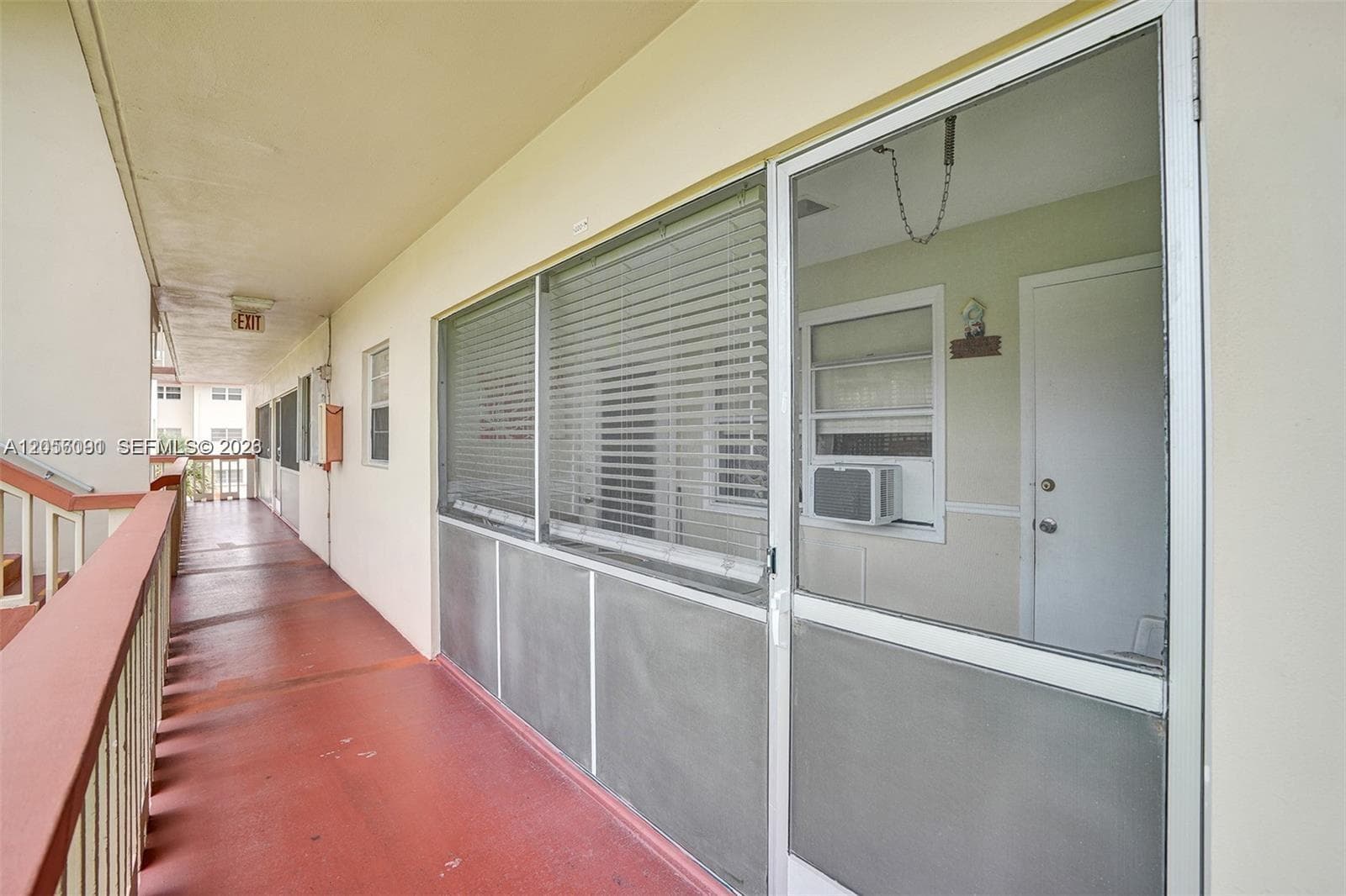 5300 Washington St # T220, Hollywood, FL 33021 photo 2