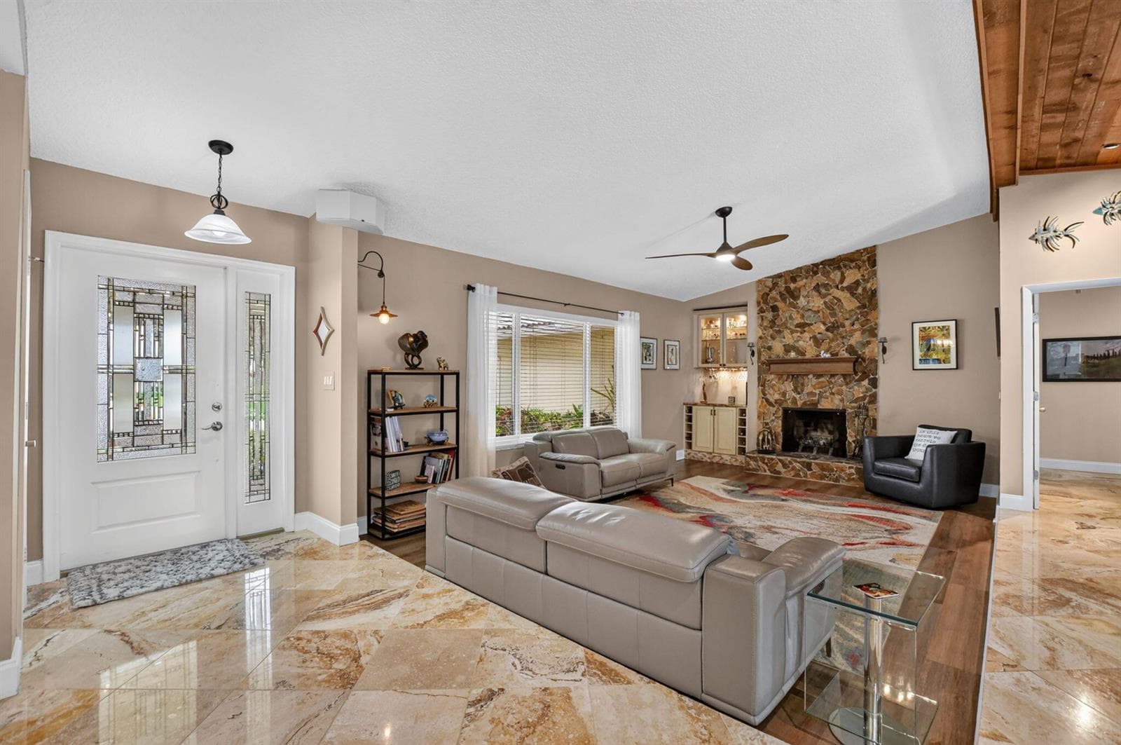 32 SW 14TH Avenue, Boca Raton, FL 33486 photo 5