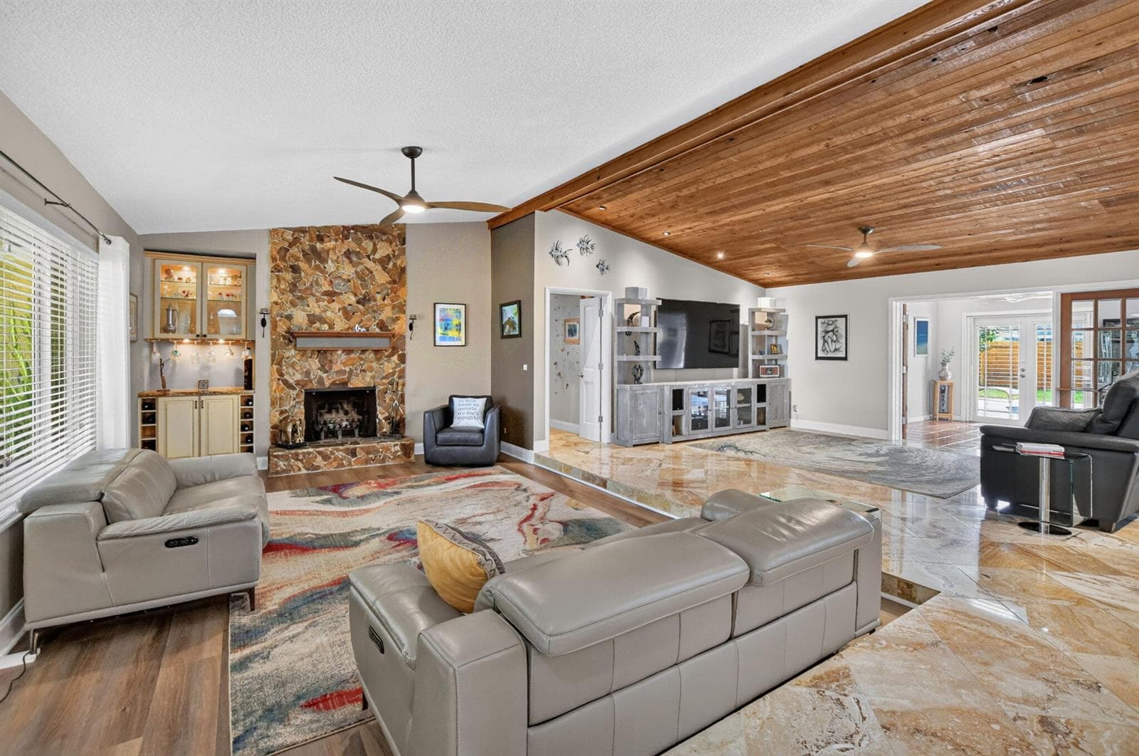 32 SW 14TH Avenue, Boca Raton, FL 33486 photo 4