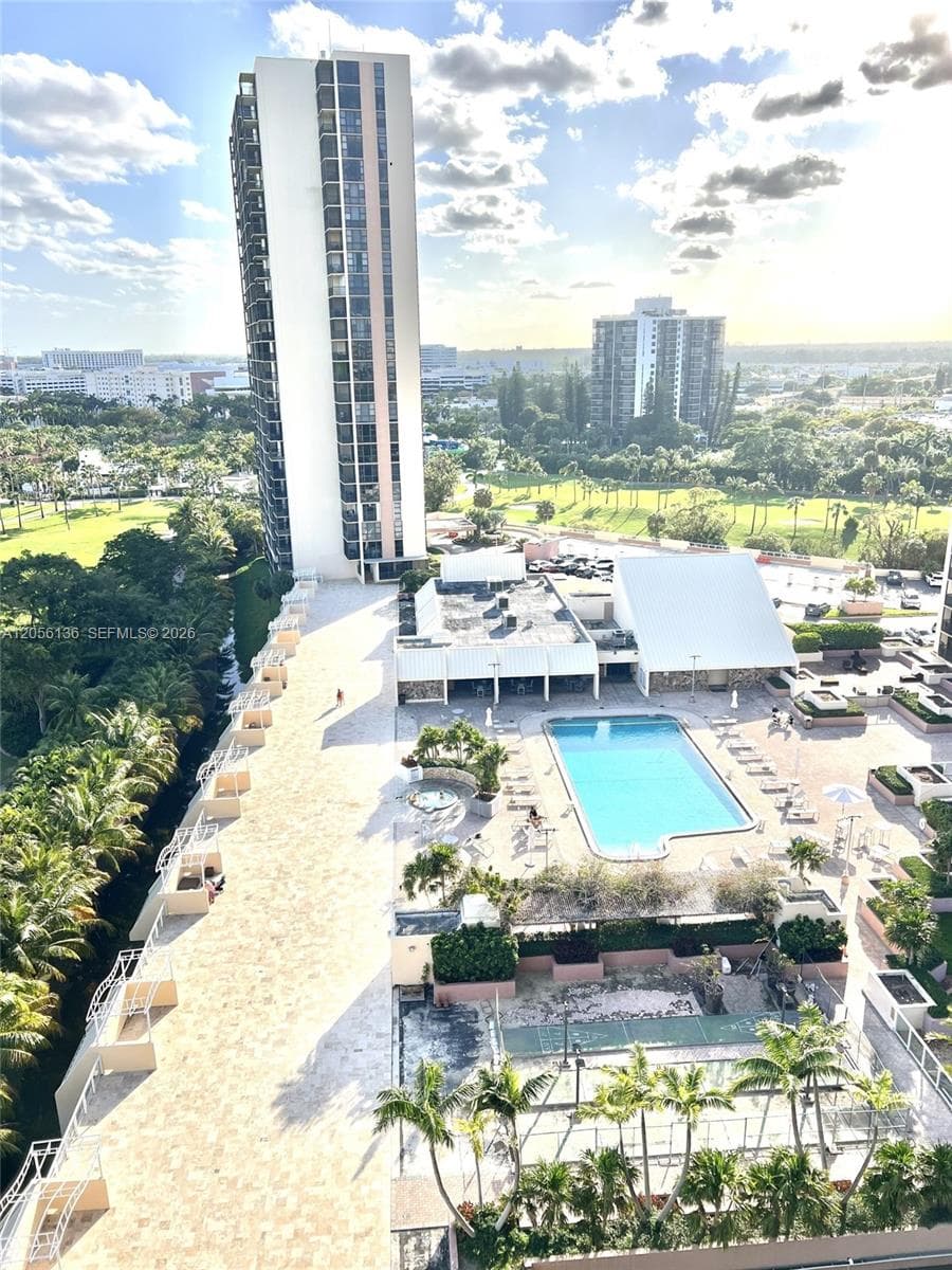 20335 W Country Club Dr # 2603, Aventura, FL 33180 photo 3