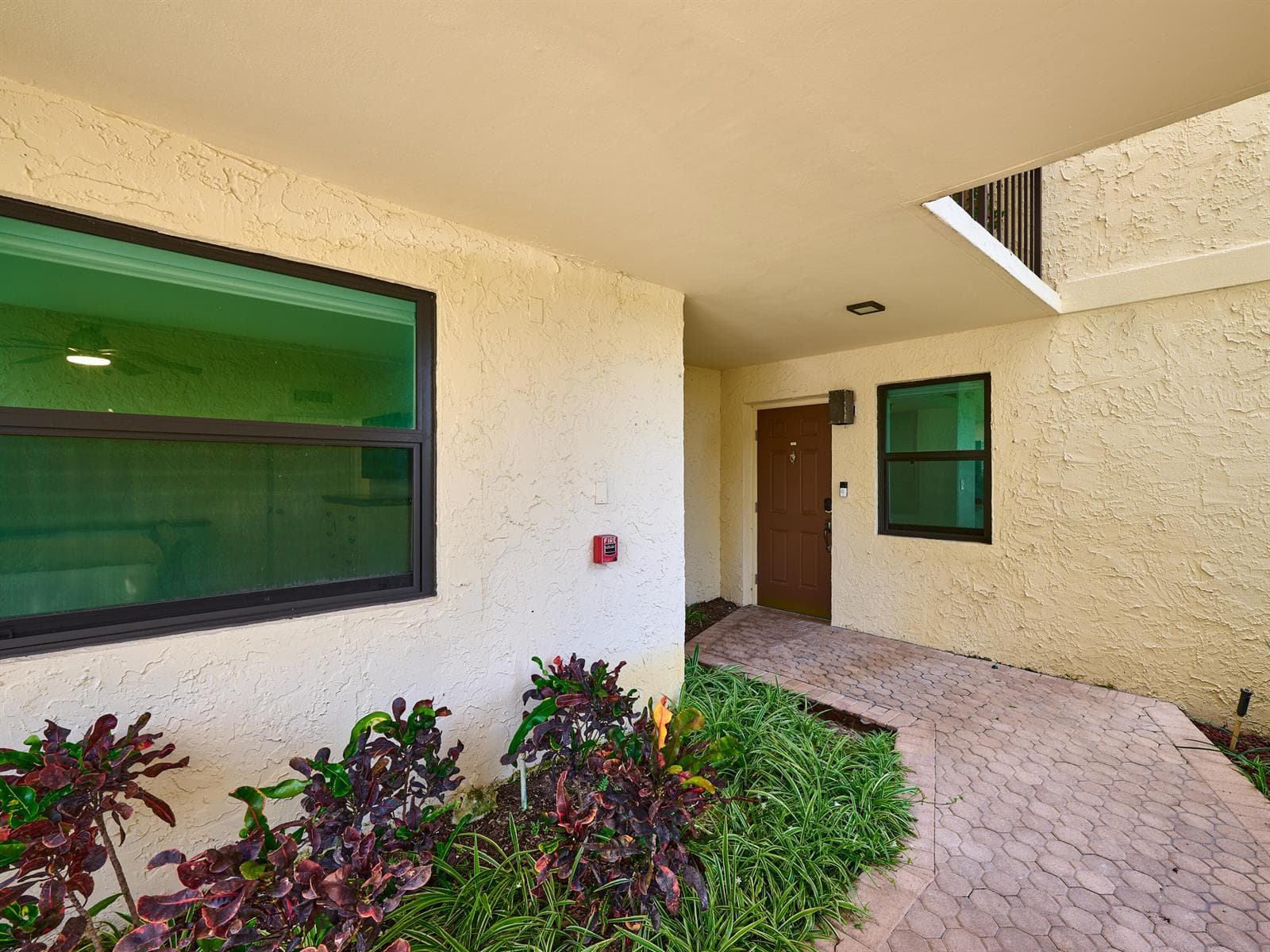 374 Golfview Road # 106, North Palm Beach, FL 33408 photo 5