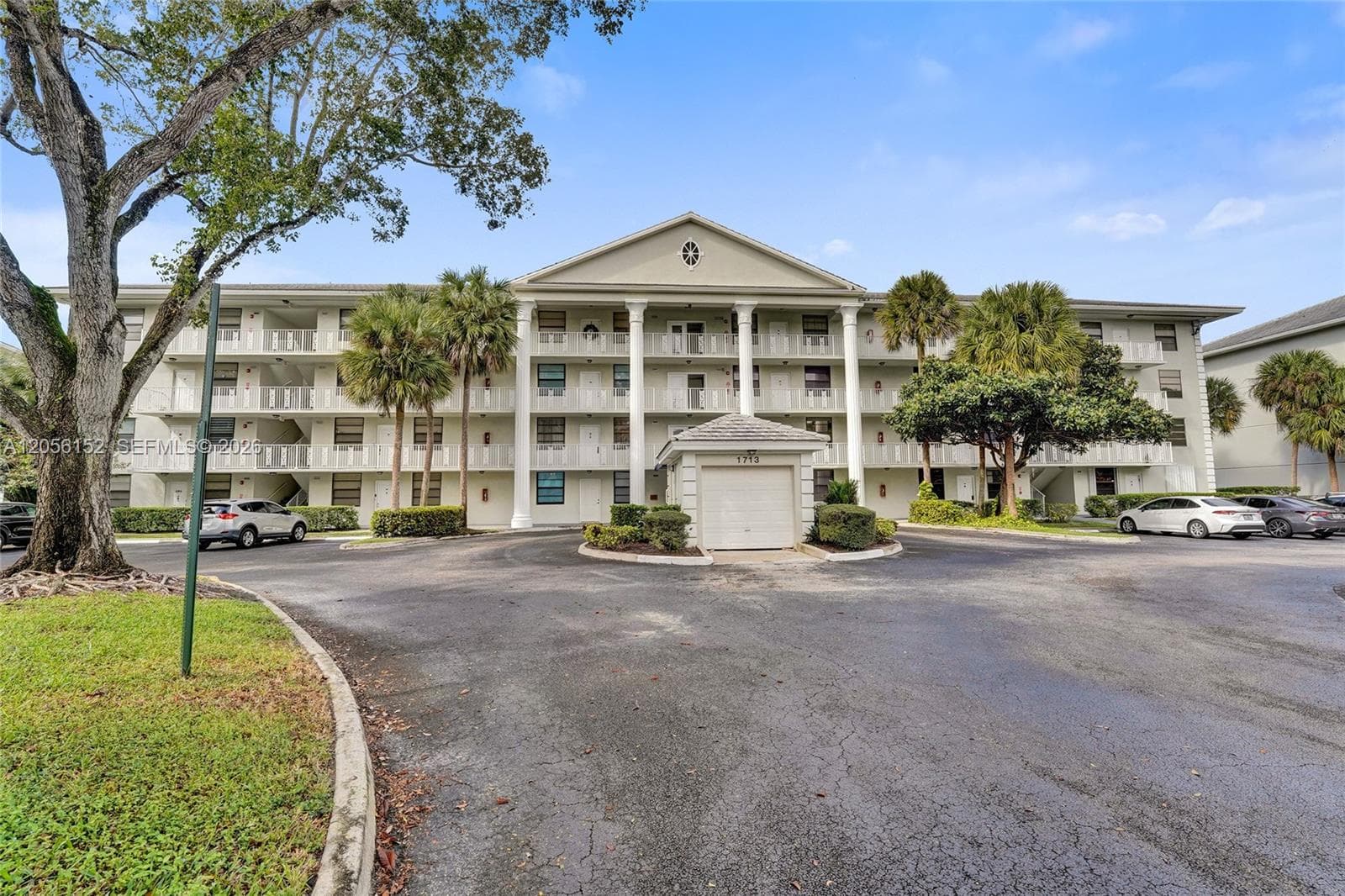 1713 Whitehall Dr # 304, Davie, FL 33324 photo 2