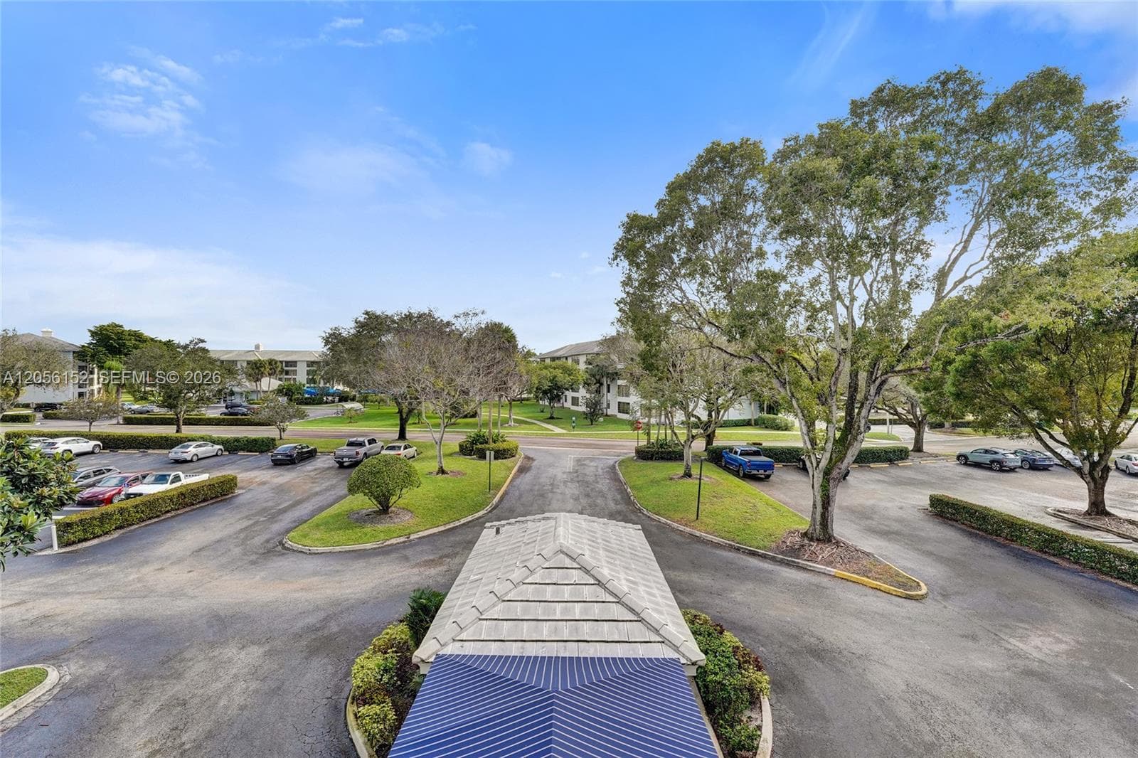 1713 Whitehall Dr # 304, Davie, FL 33324 photo 3
