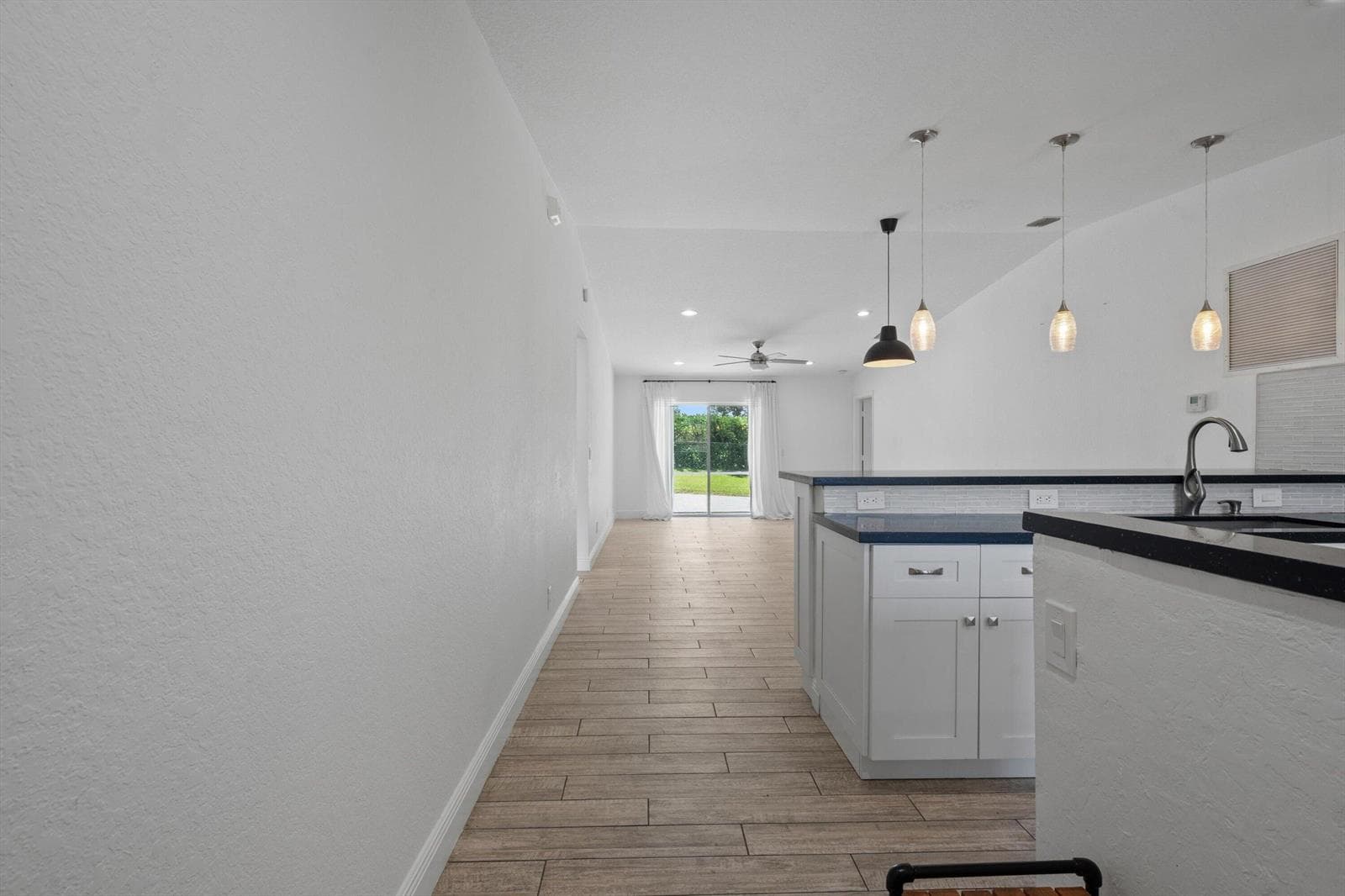 3800 Miramontes Circle, Wellington, FL 33414 photo 3