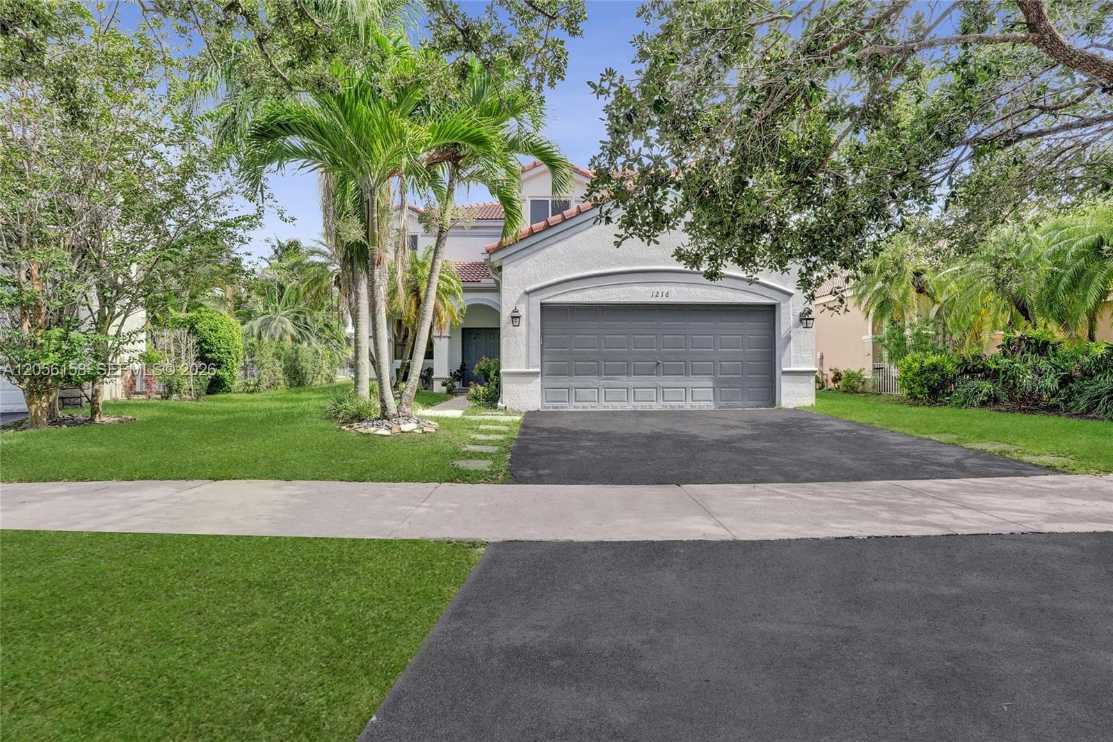 1216 Chinaberry Dr, Weston, FL 33327 photo 3