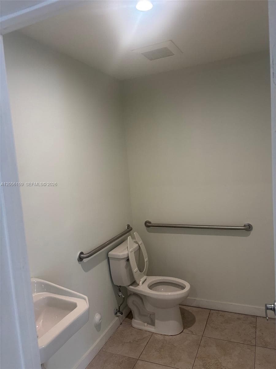 710 E 9th St, Hialeah, FL 33010 photo 3