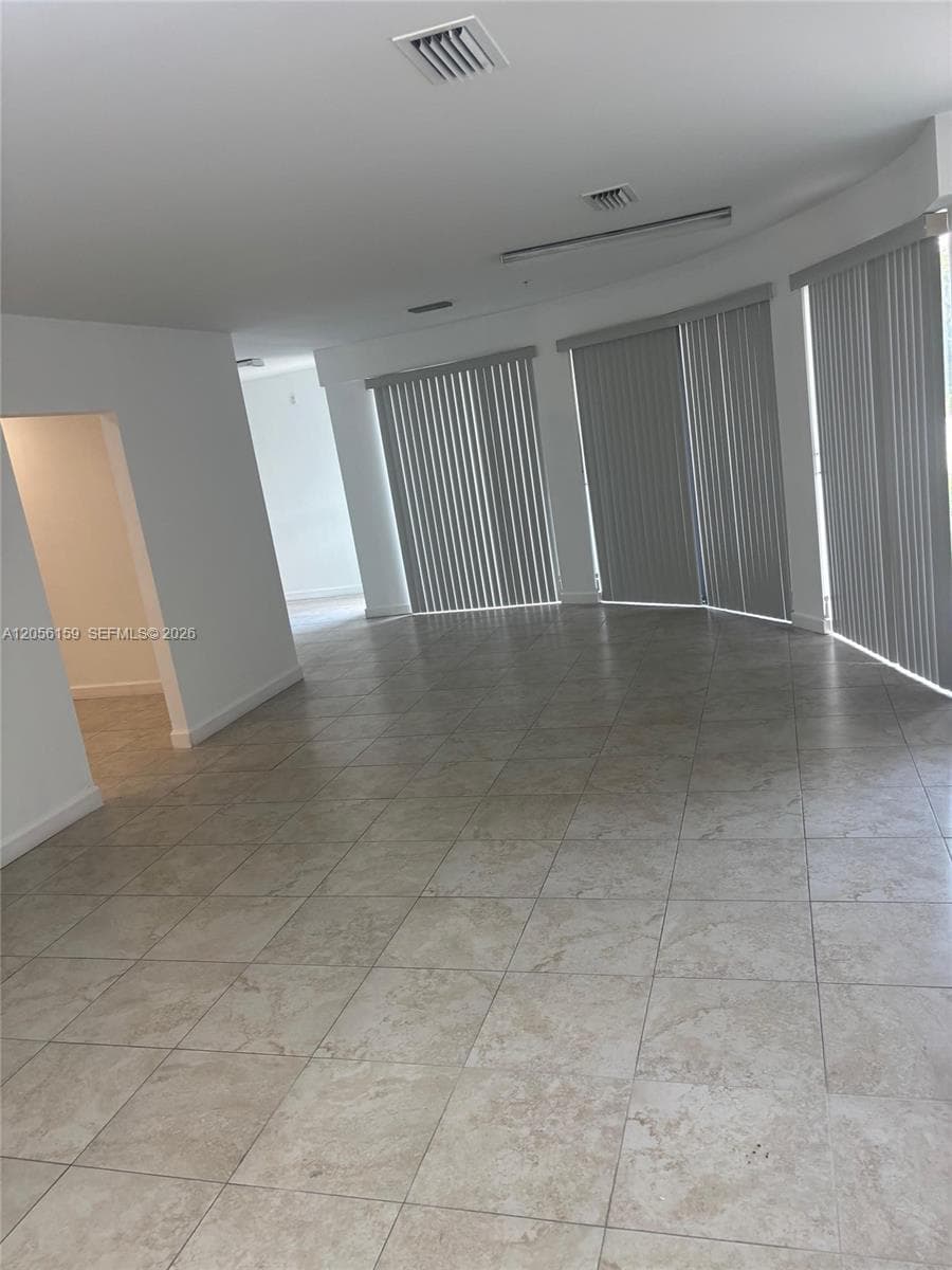 710 E 9th St, Hialeah, FL 33010 photo 4