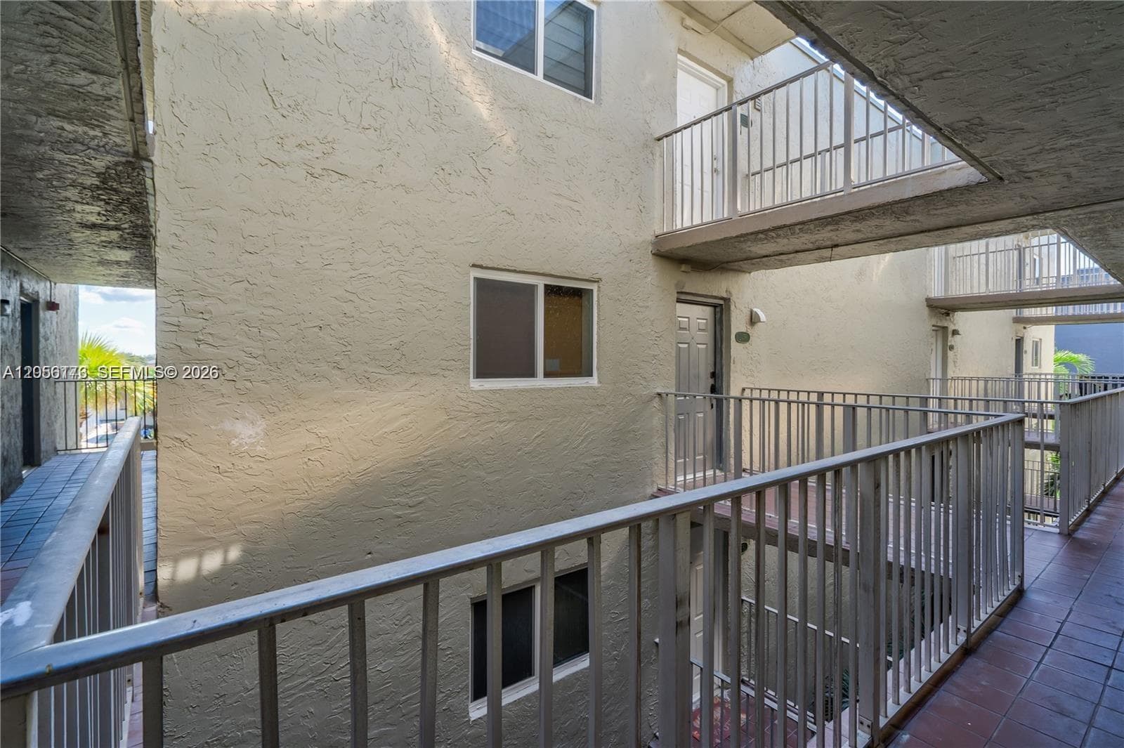 10000 NW 80th Ct # 2456, Hialeah Gardens, FL 33016 photo 2