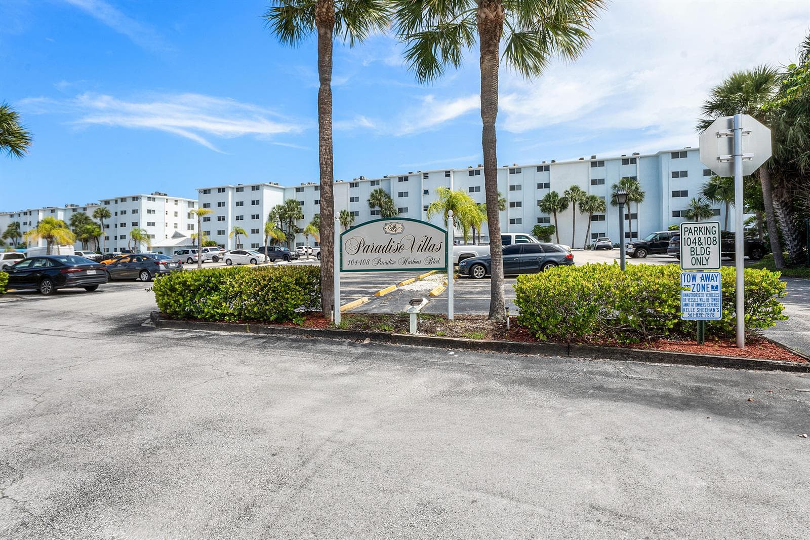 108 Paradise Harbour Boulevard # 107, North Palm Beach, FL 33408