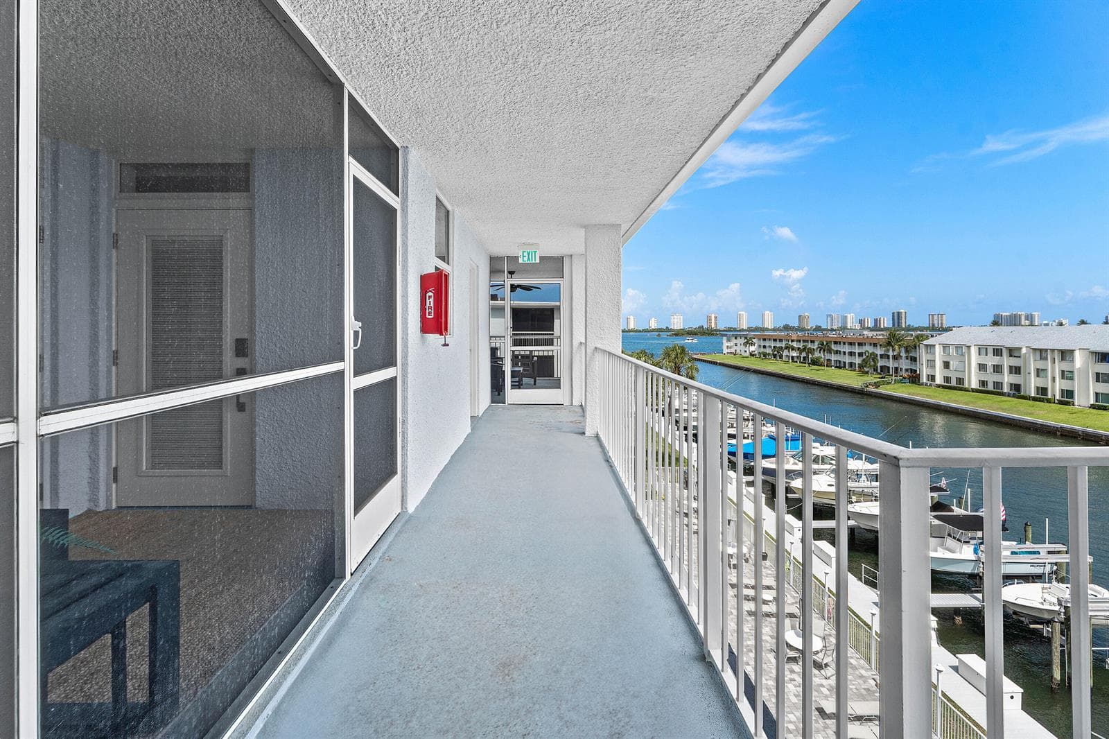 108 Paradise Harbour Boulevard # 502, North Palm Beach, FL 33408 photo 2