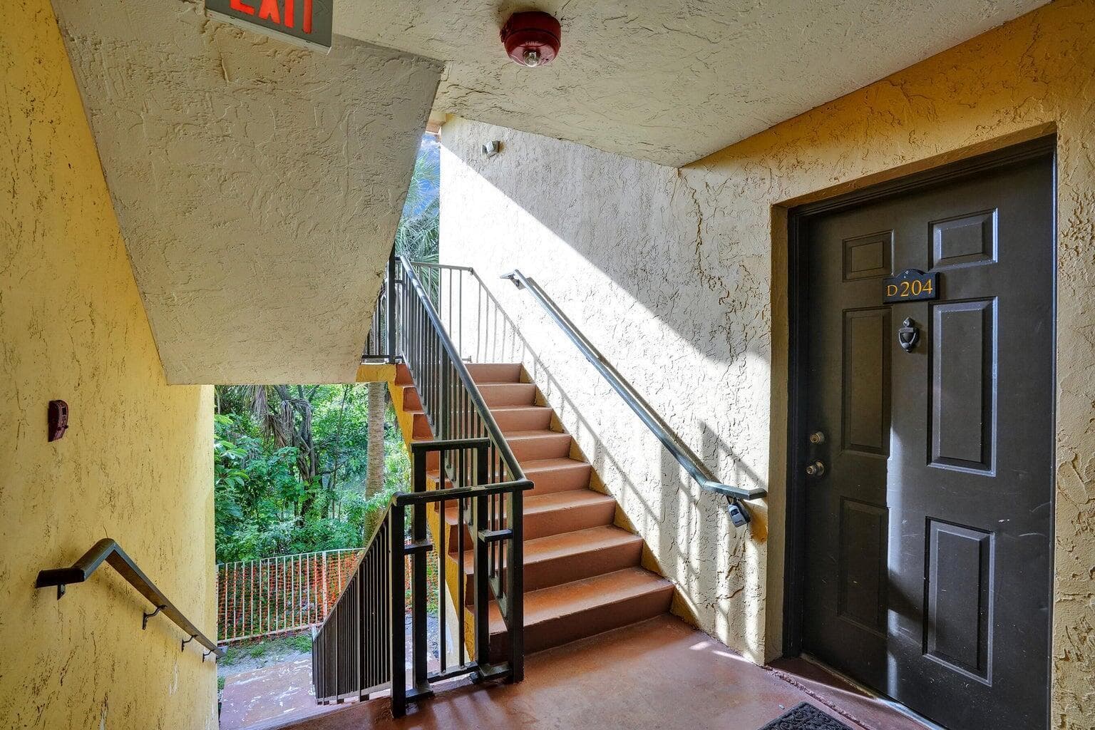 4015 W McNab Road # D204, Pompano Beach, FL 33069 photo 4