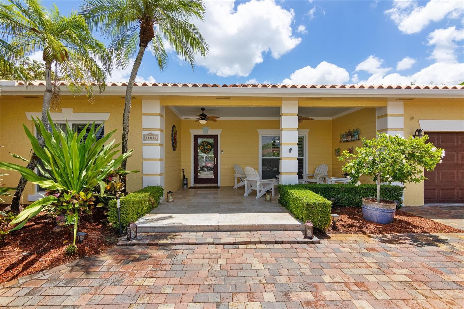 16686 GOLFVIEW Drive, Weston, FL 33326 photo 2