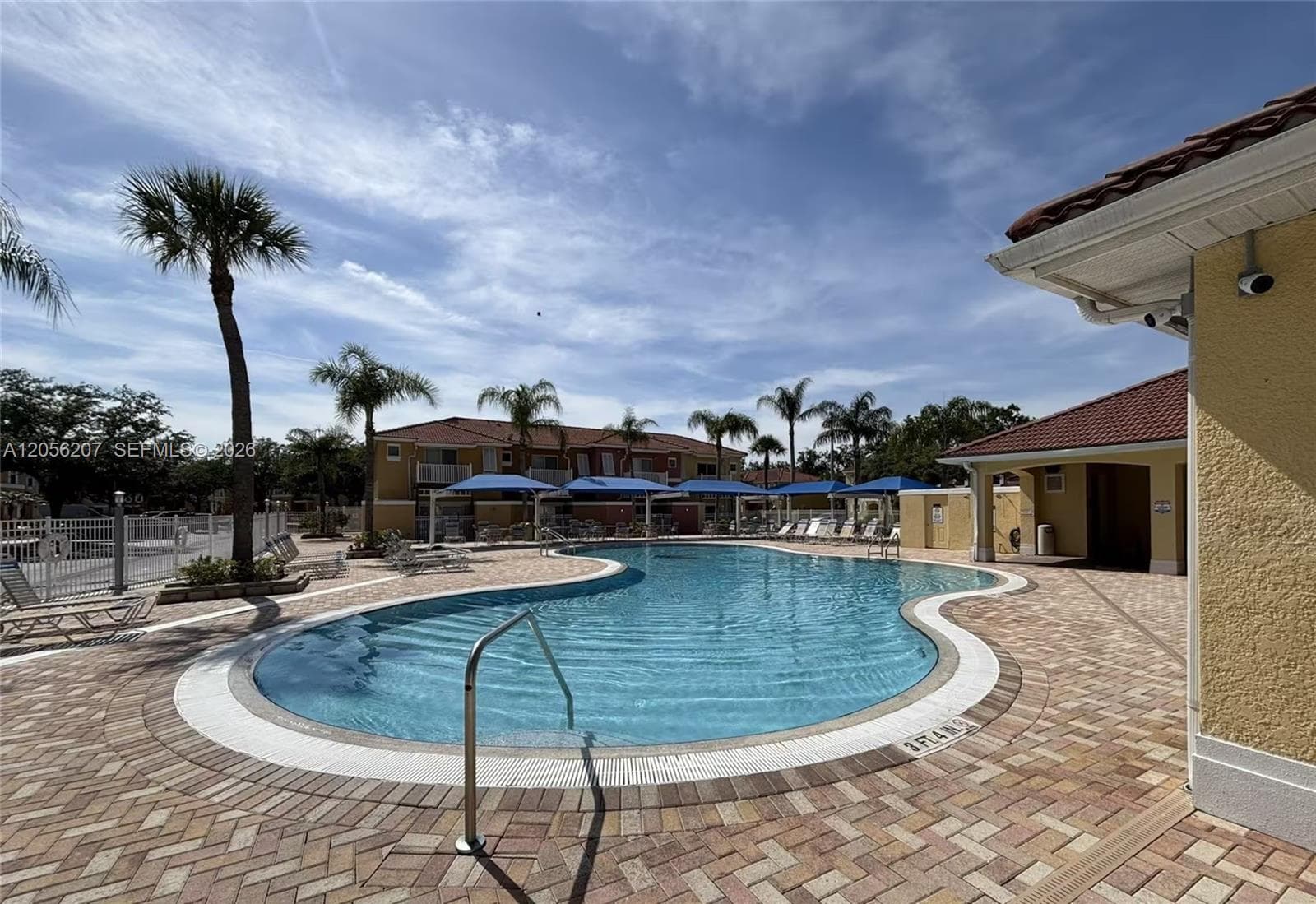 1037 Park Ridge Circle, Kissimmee, FL 34746 photo 2