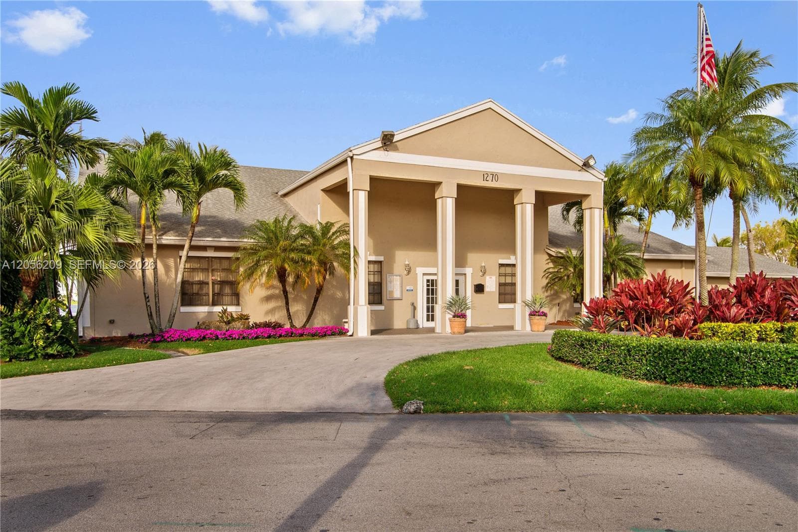 1197 Washington Cir # 1197A, Homestead, FL 33034 photo 3