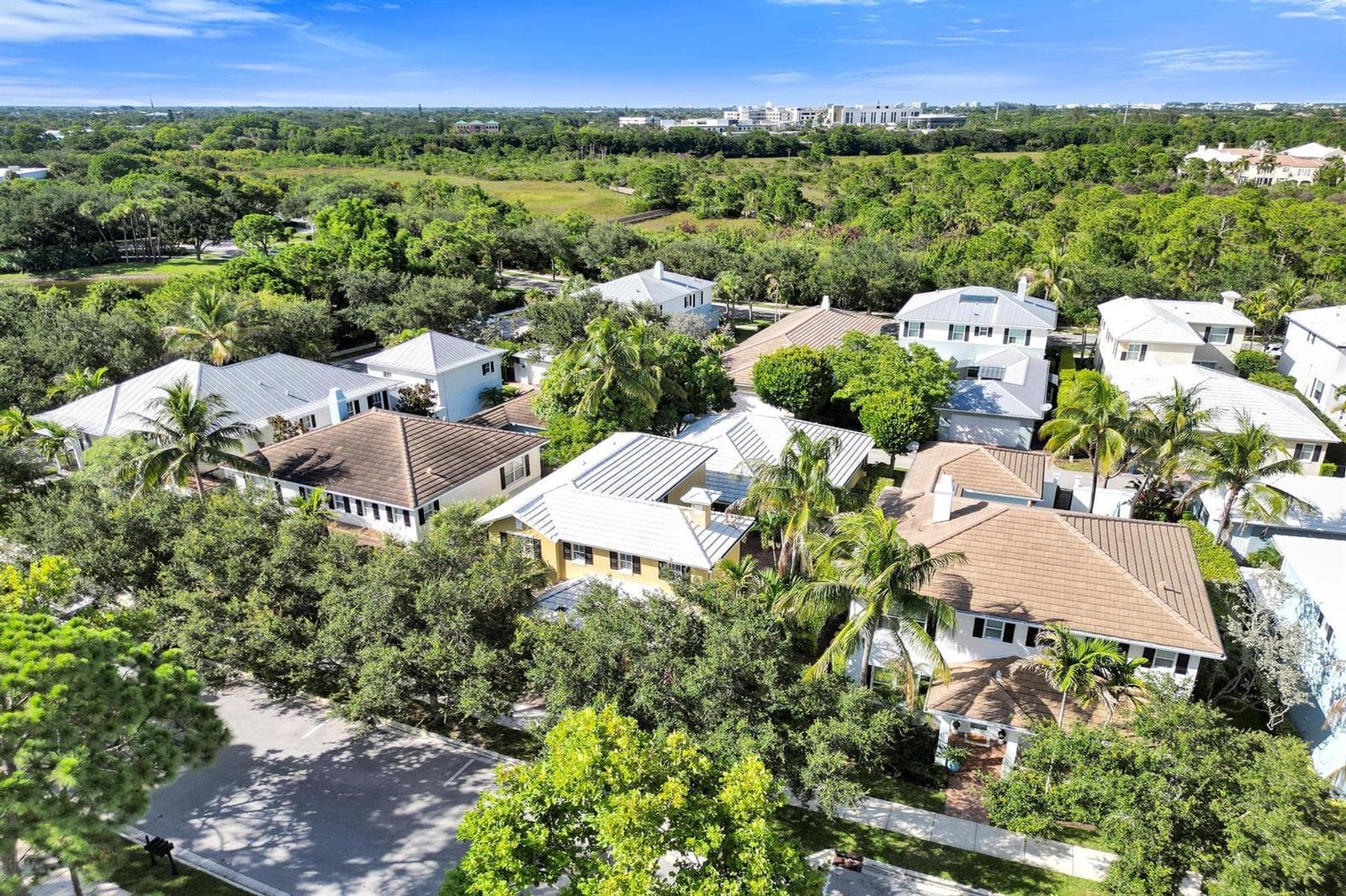 111 LEATHER LEAF Drive, Jupiter, FL 33458 photo 2