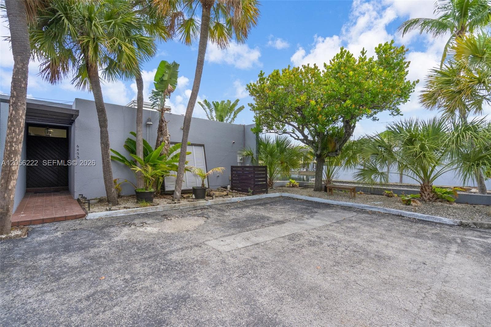6433 Windmill Gate Rd # 6433, Miami Lakes, FL 33014 photo 2