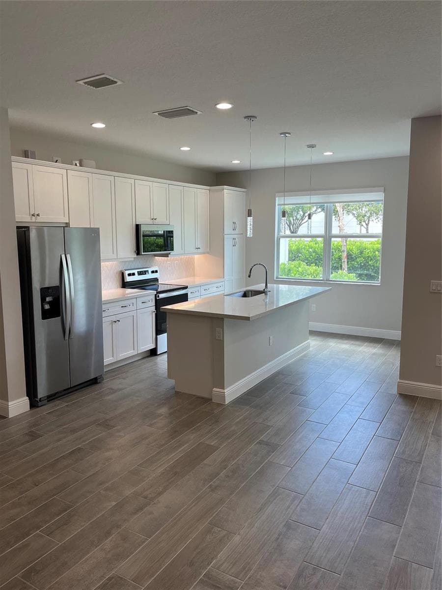 636 PARSONS Way, Deerfield Beach, FL 33442 photo 2