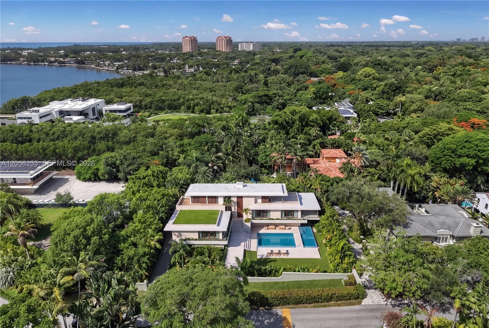 3400 S Moorings Way, Miami, FL 33133 photo 3