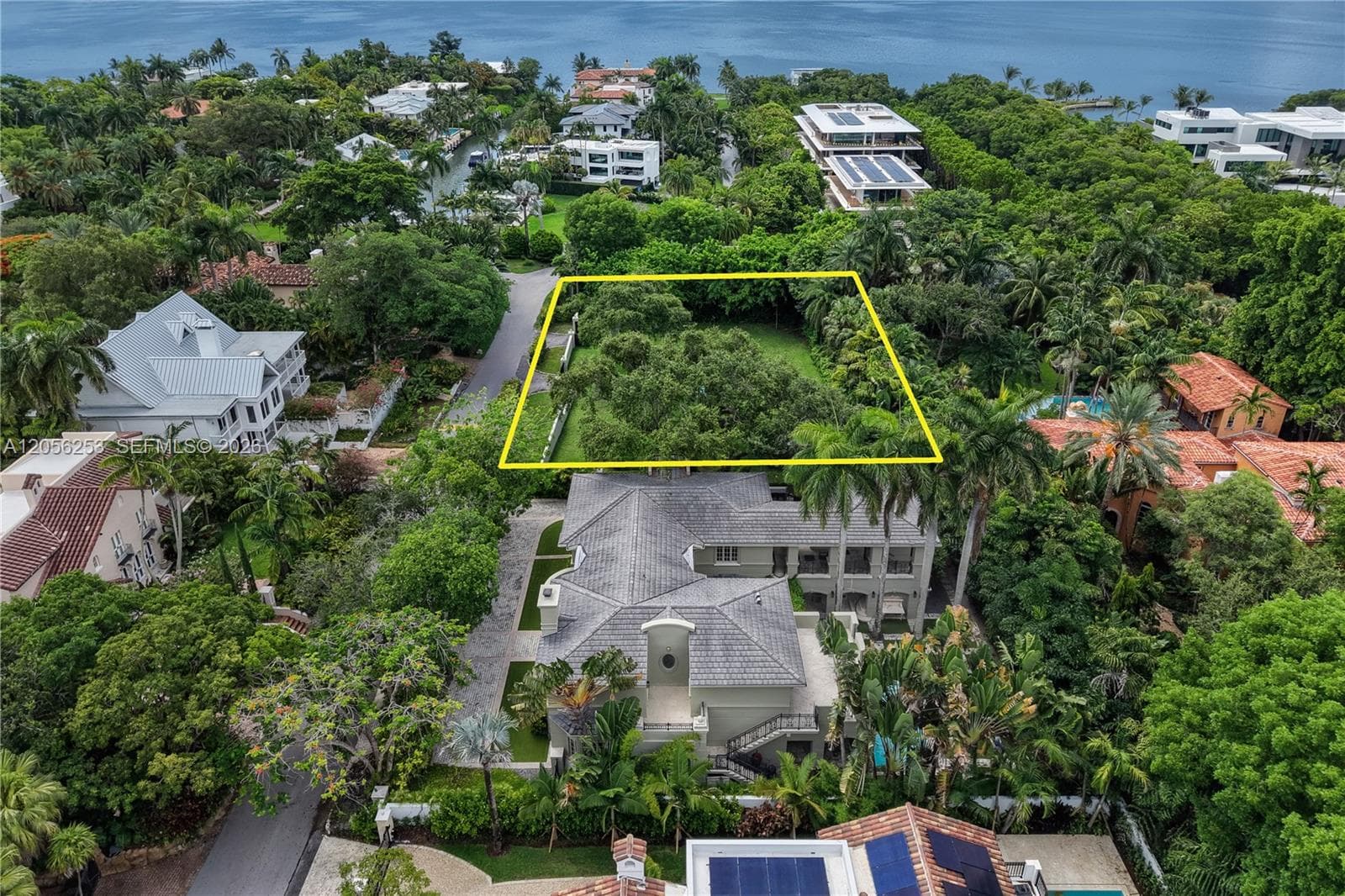 3400 S Moorings Way, Miami, FL 33133 photo 4