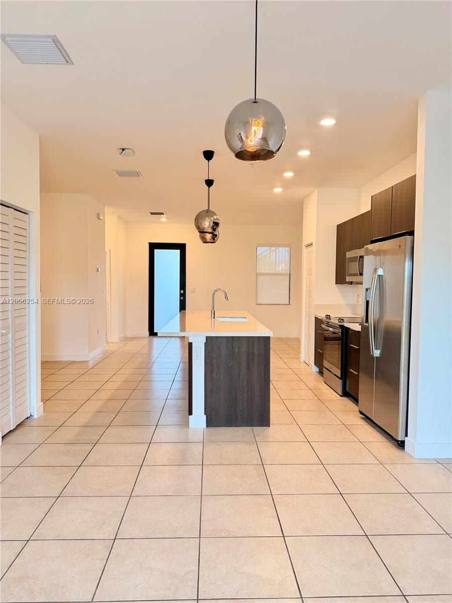 7819 NW 104th Ave # 22, Doral, FL 33178 photo 4